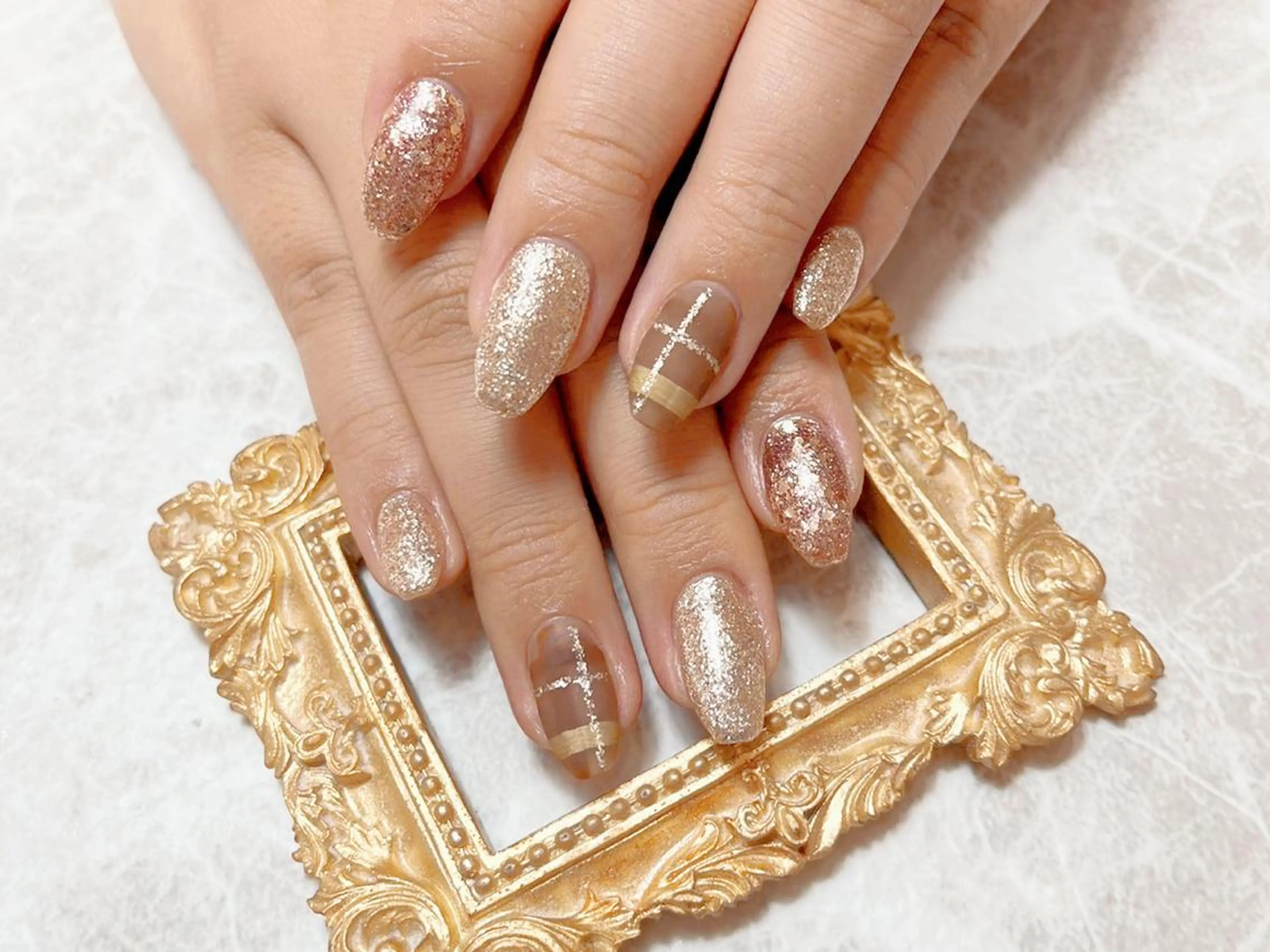 ネイル ハンドネイル マジック ミラーのネイルデザイン