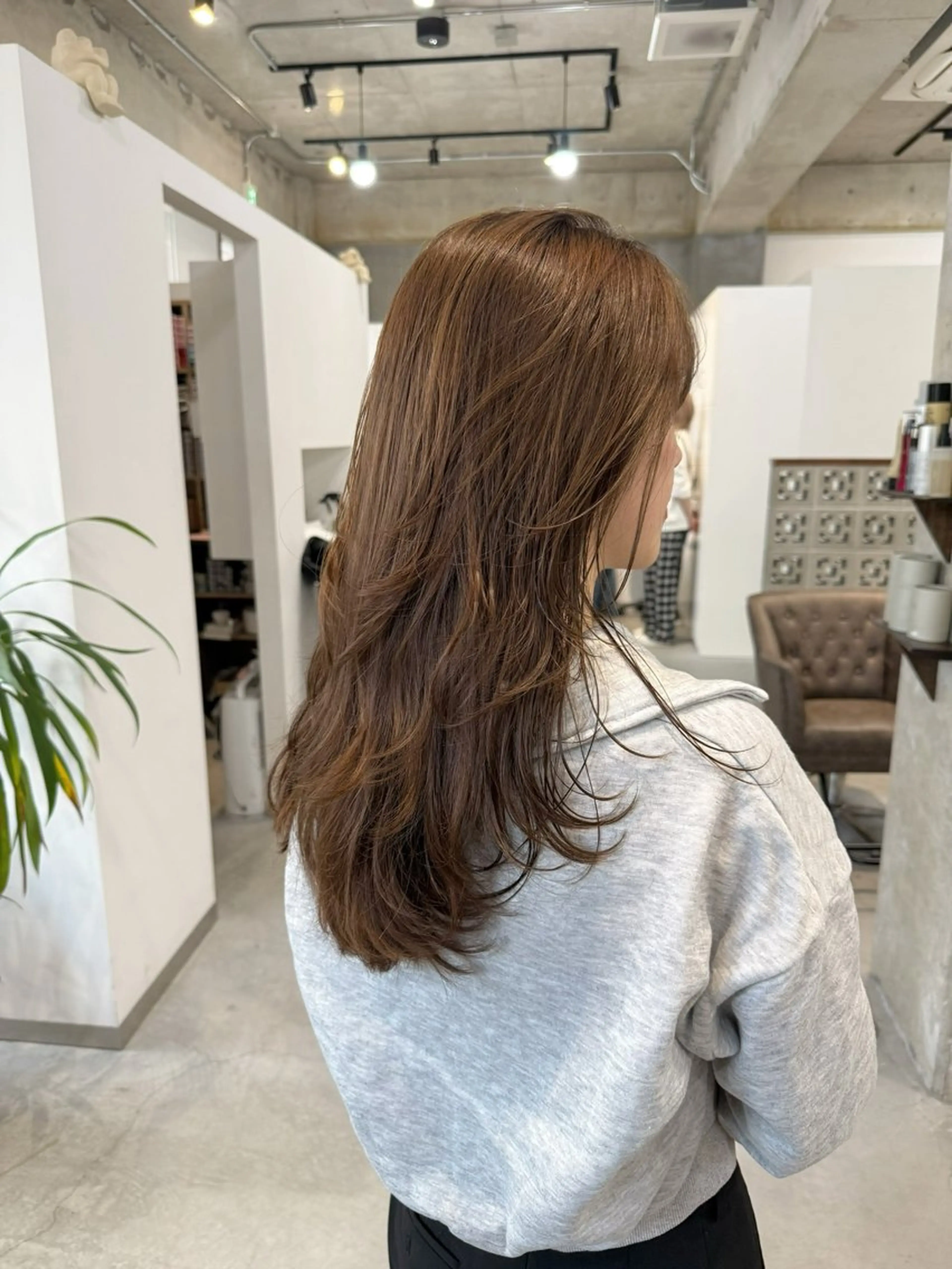 ロング カラー レイヤーカット カット ヘアカラー トリートメント カイリ /レイヤーカットのヘアスタイル