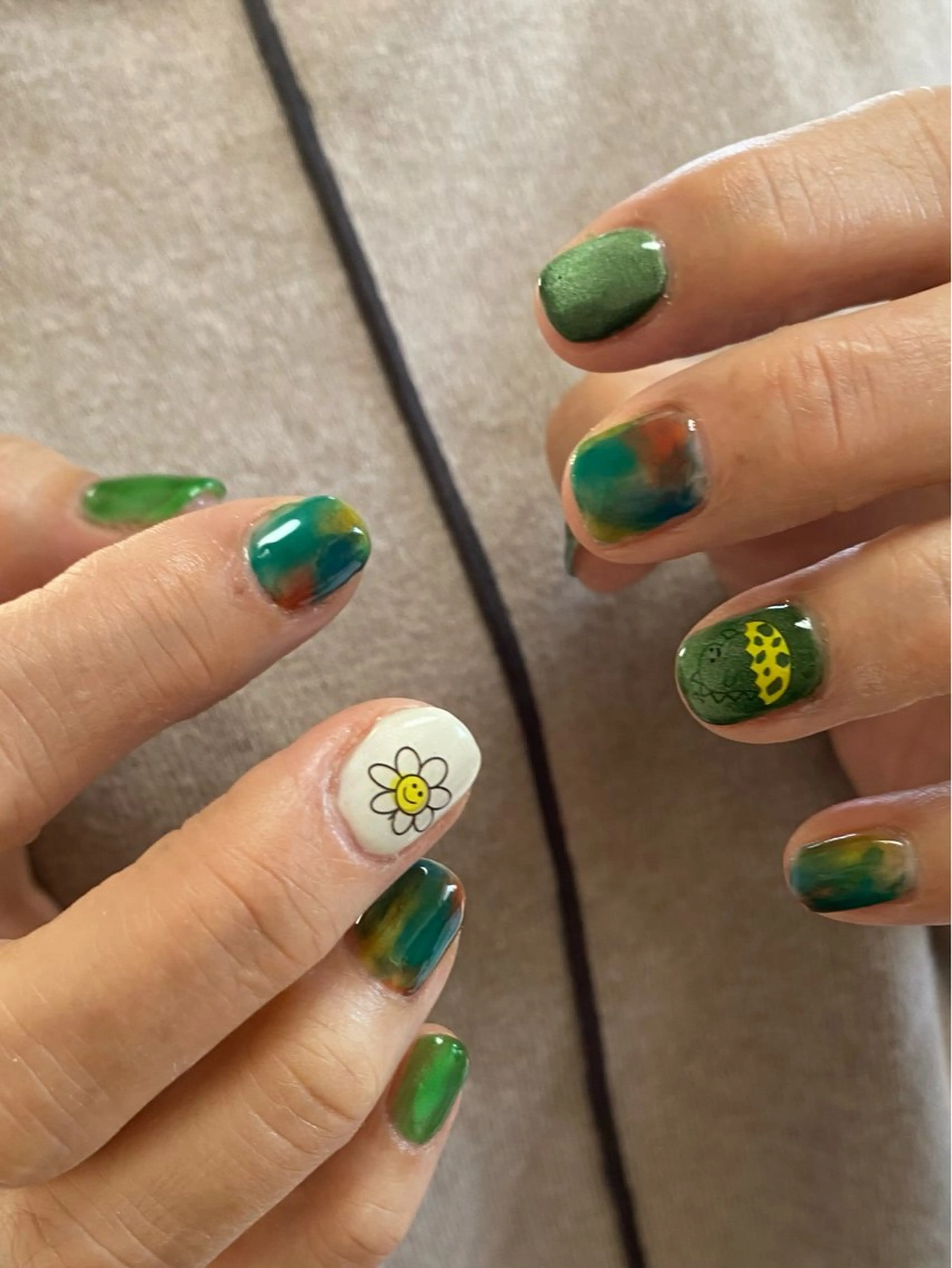 ネイル 住宅街のねいる屋さん R.G NAILのネイルデザイン