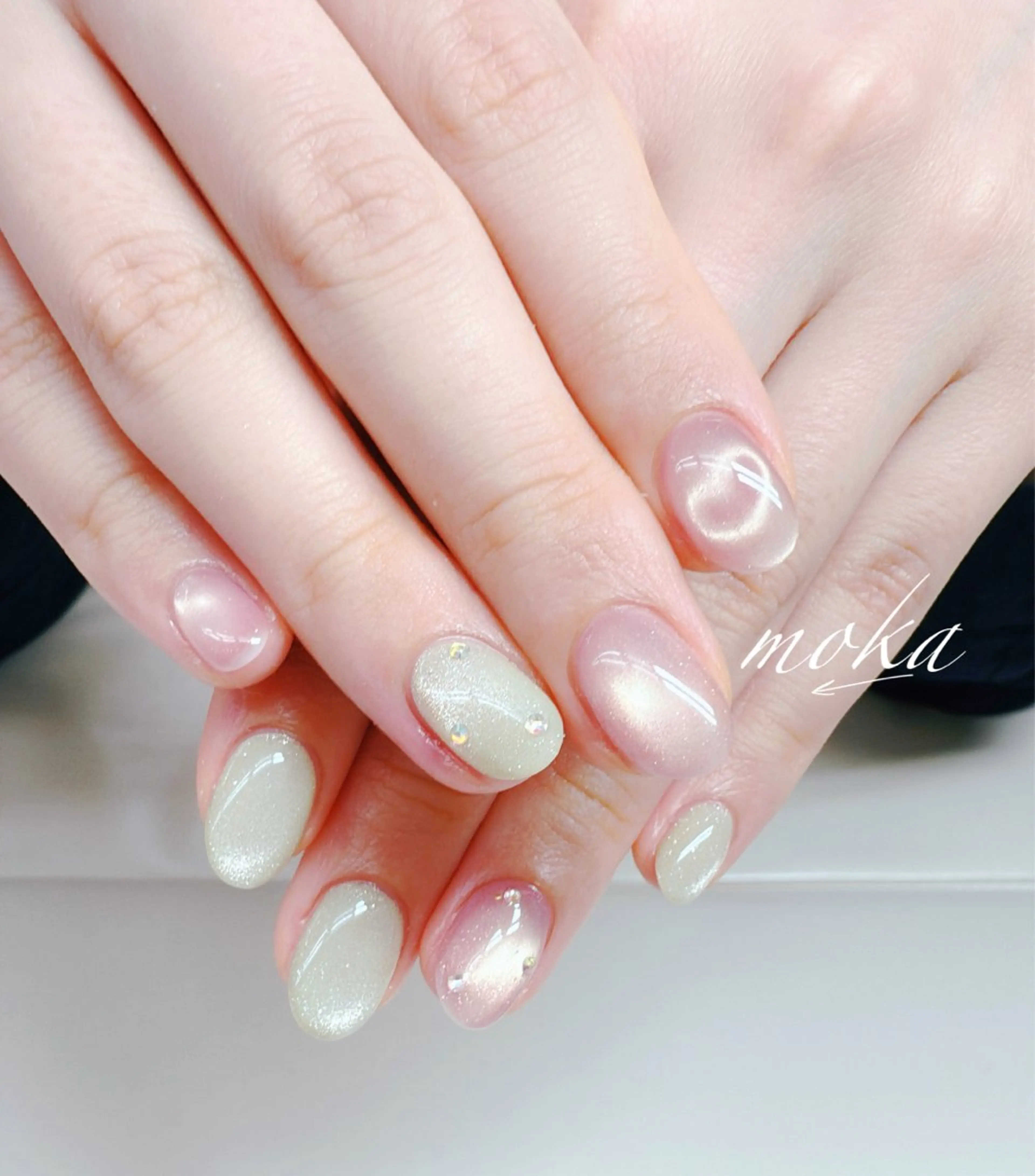 ネイル 胡蝶蘭レディースサロ ンNailMOKAのネイルデザイン