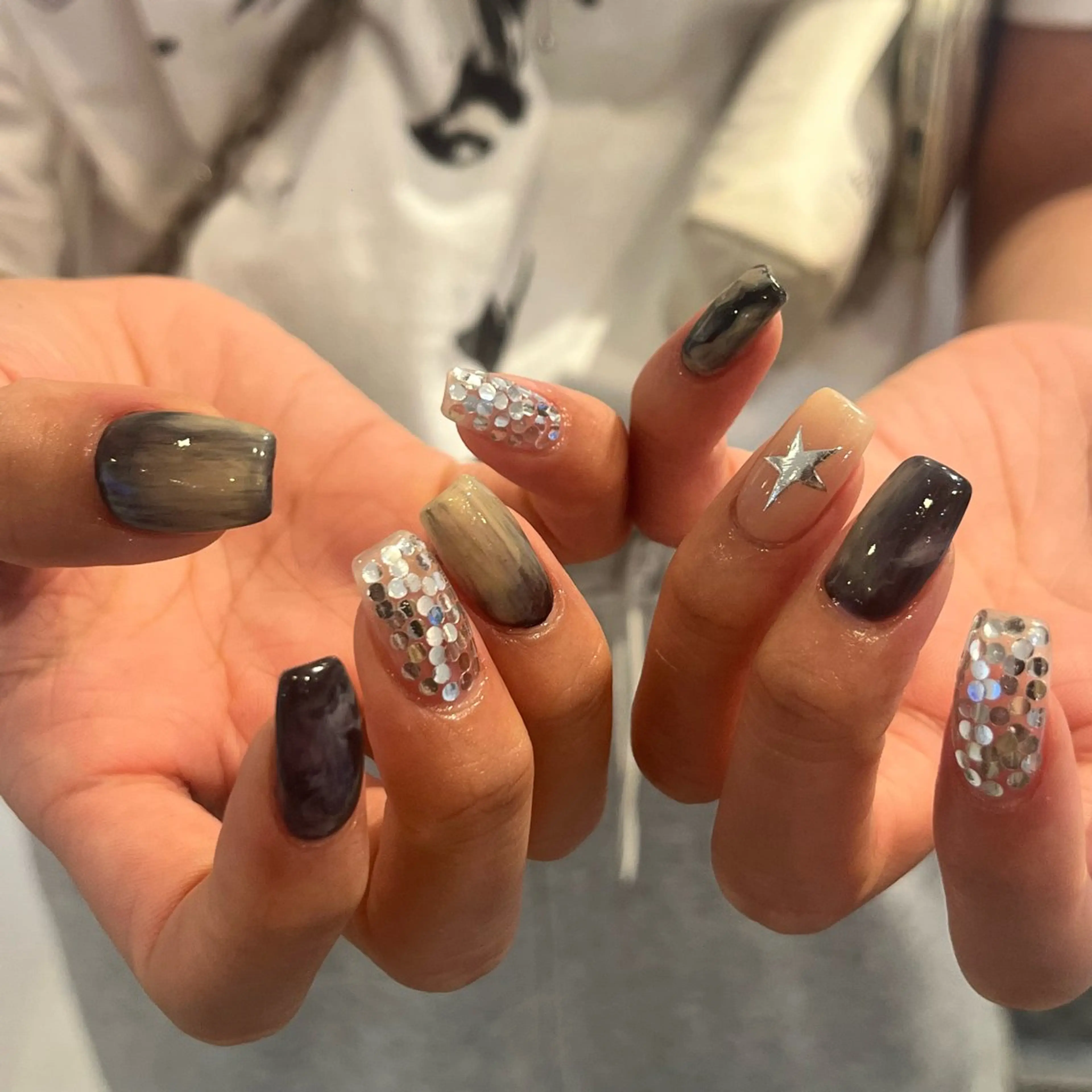 ネイル Juri. nailsTOKYOのネイルデザイン