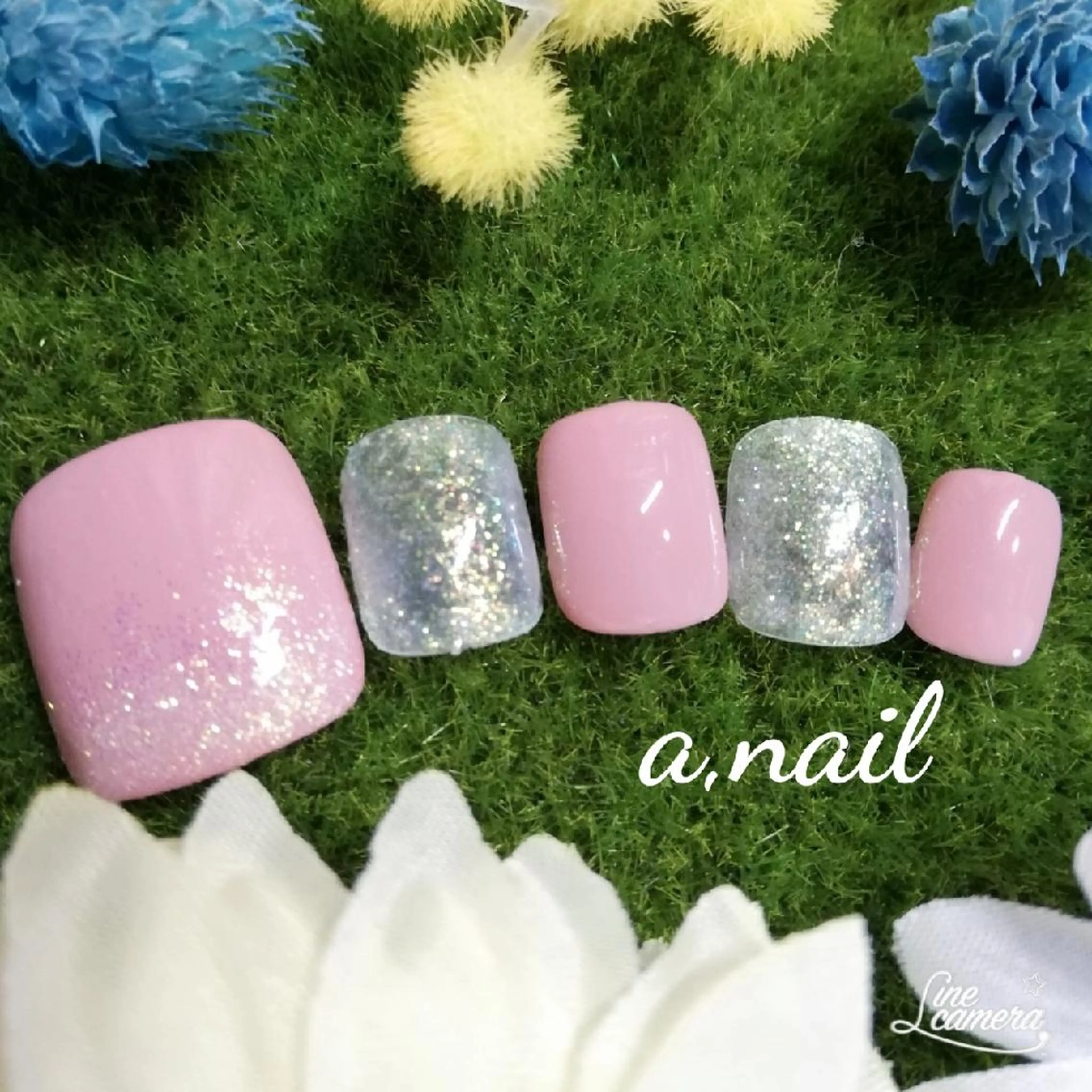 ネイル フットネイル ストーンネイル ネイルサロン エーネイルのネイルデザイン