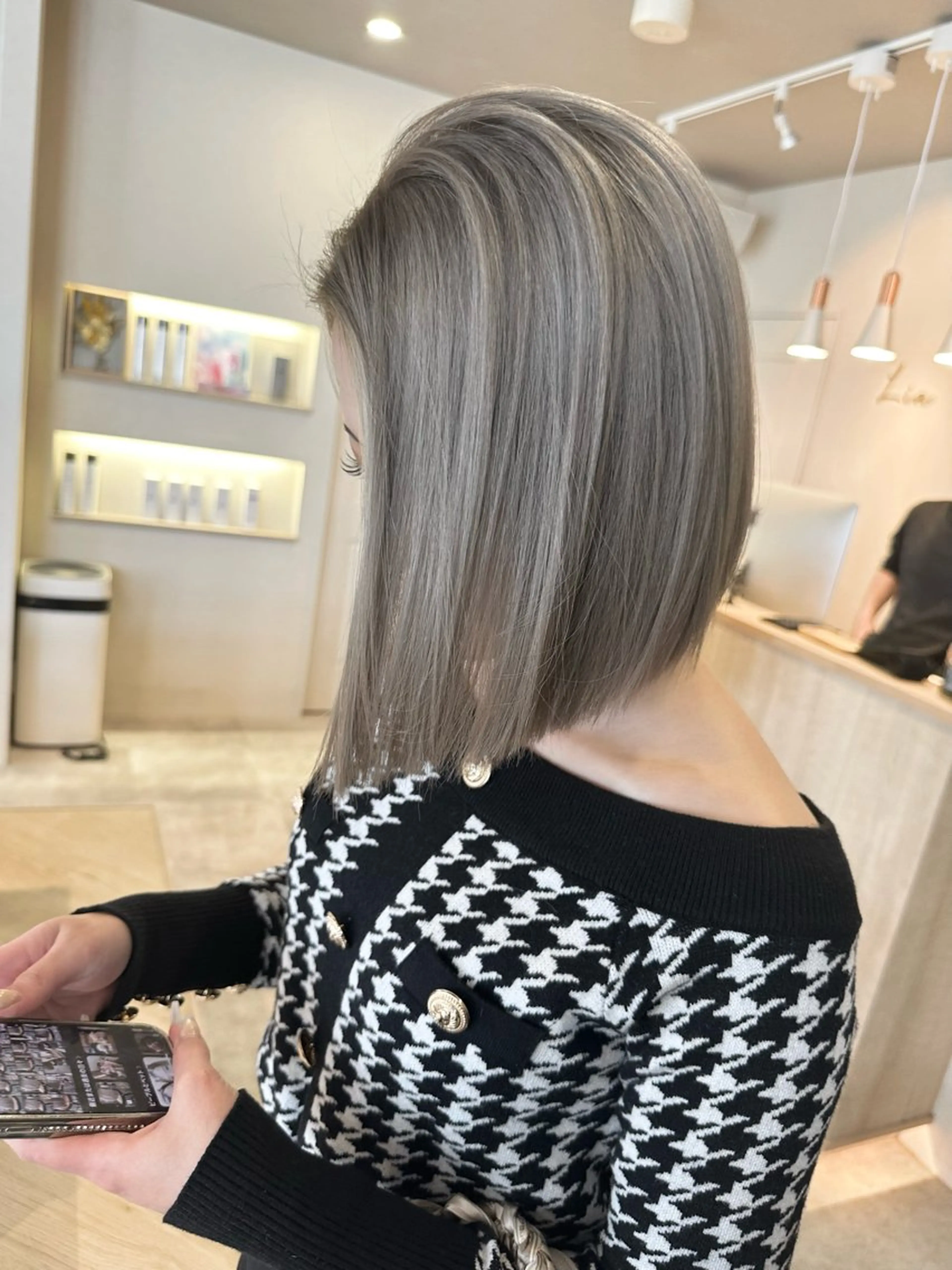 ショート カット ヘアカラー トリートメント 井上 一平のヘアスタイル