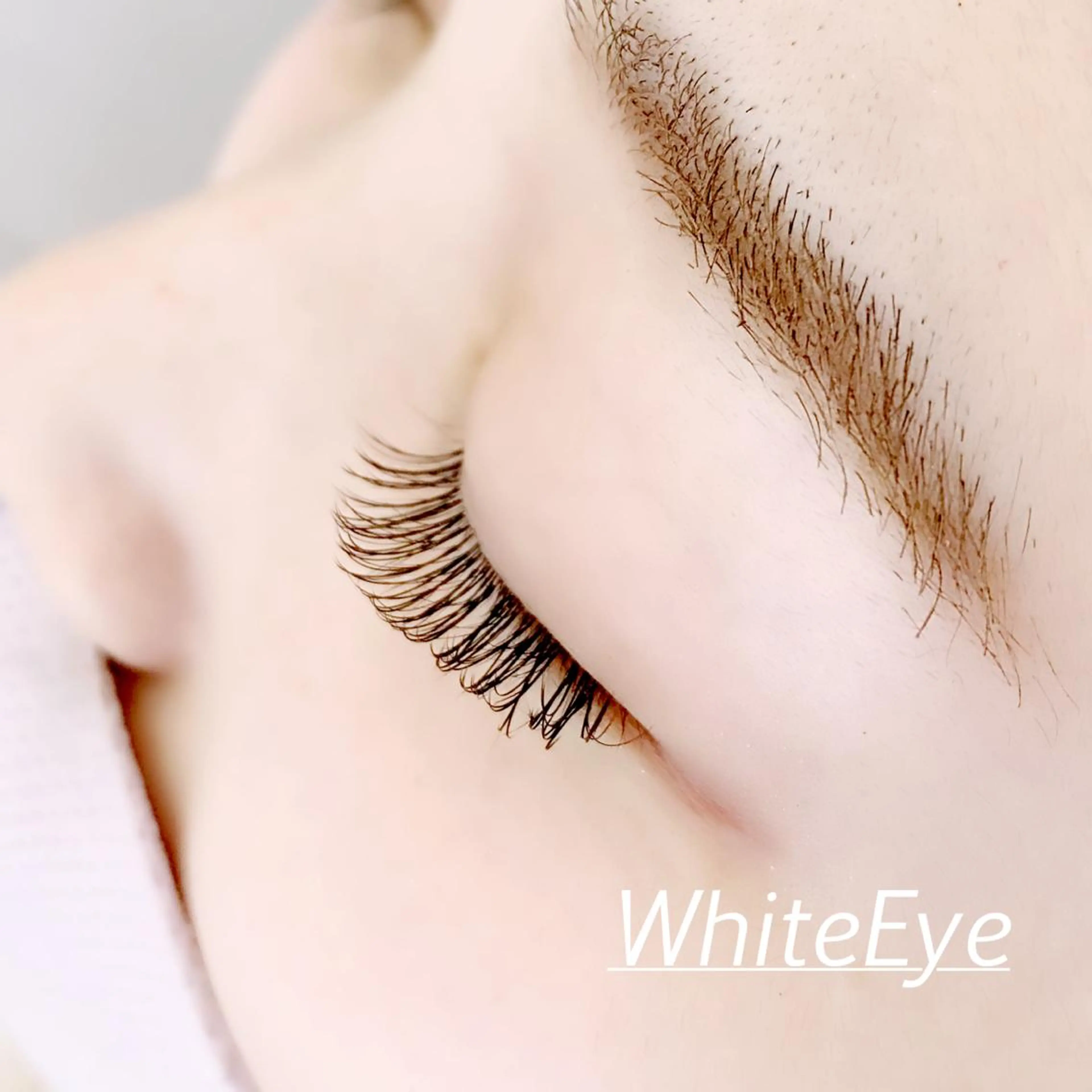マツエク・マツパ ホワイトアイ HIKARUの眉毛・アイブロウイメージ