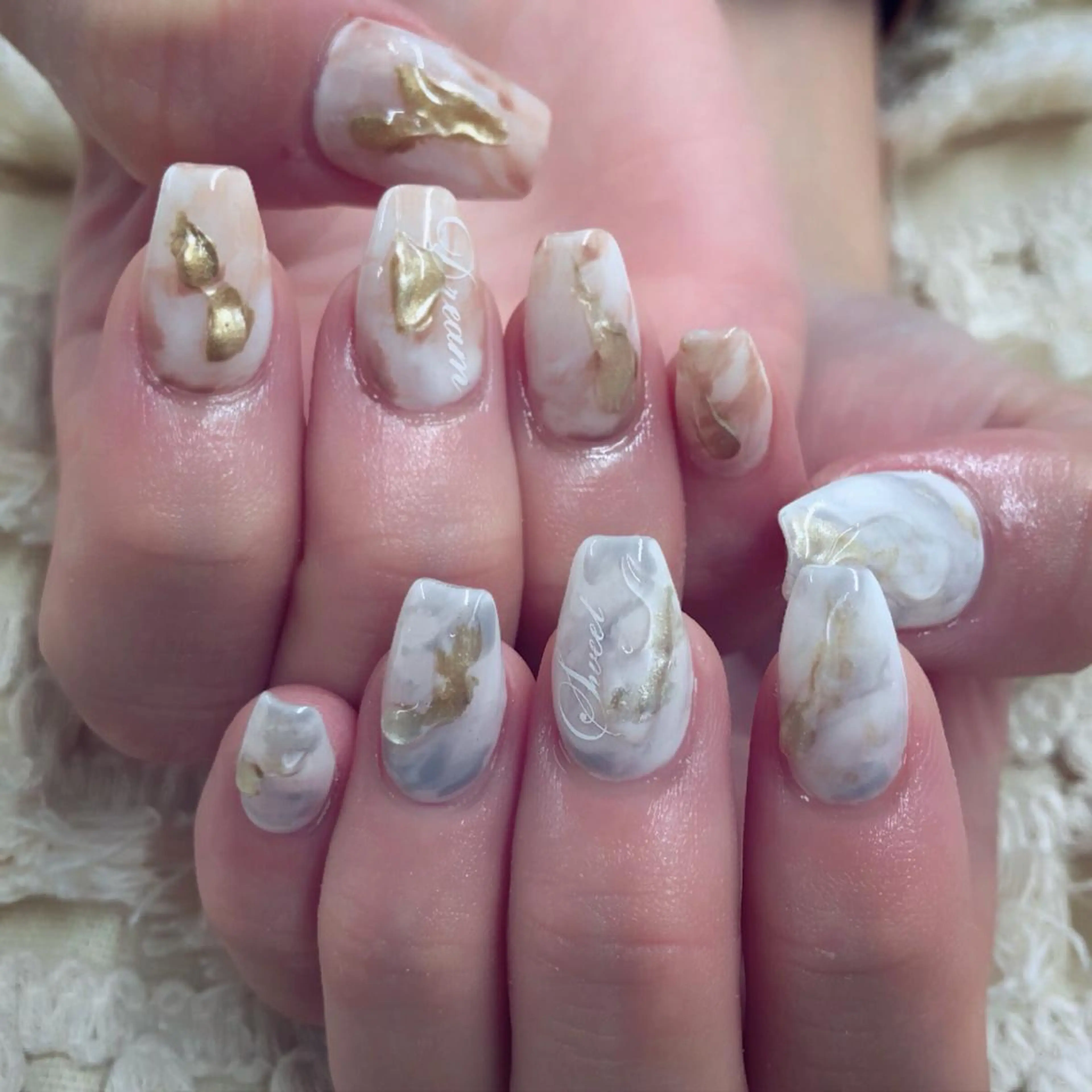 ネイル 大理石ネイル(マーブル) ハンドネイル MAYME所属・MAYME TAMAKIのネイルデザイン