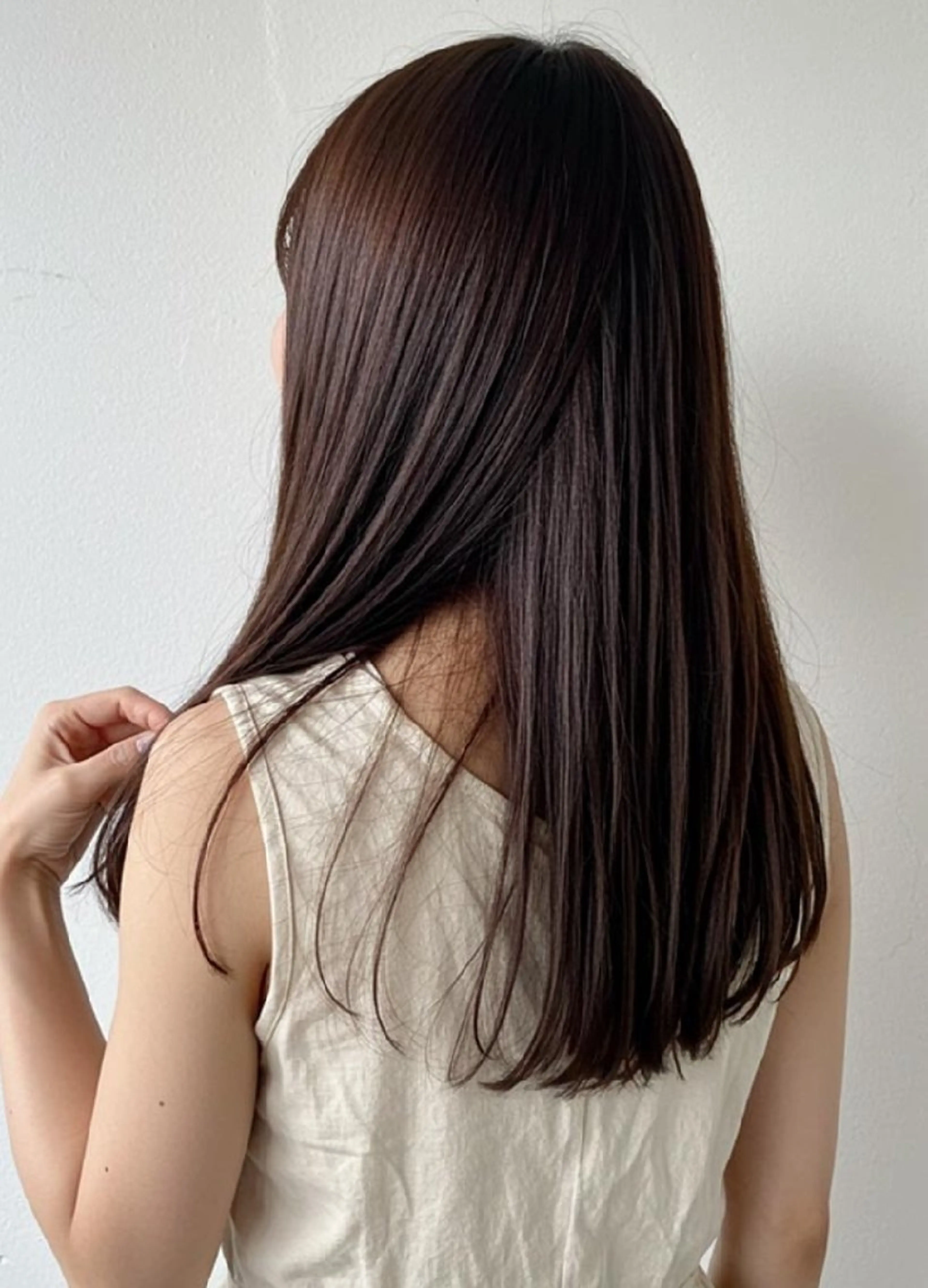 セミロング カラー パーマ カット 縮毛矯正 MOLLA 浅香山店所属・谷口ゆめ/縮毛矯正/ 大人女子/眉ワックスのヘアスタイル