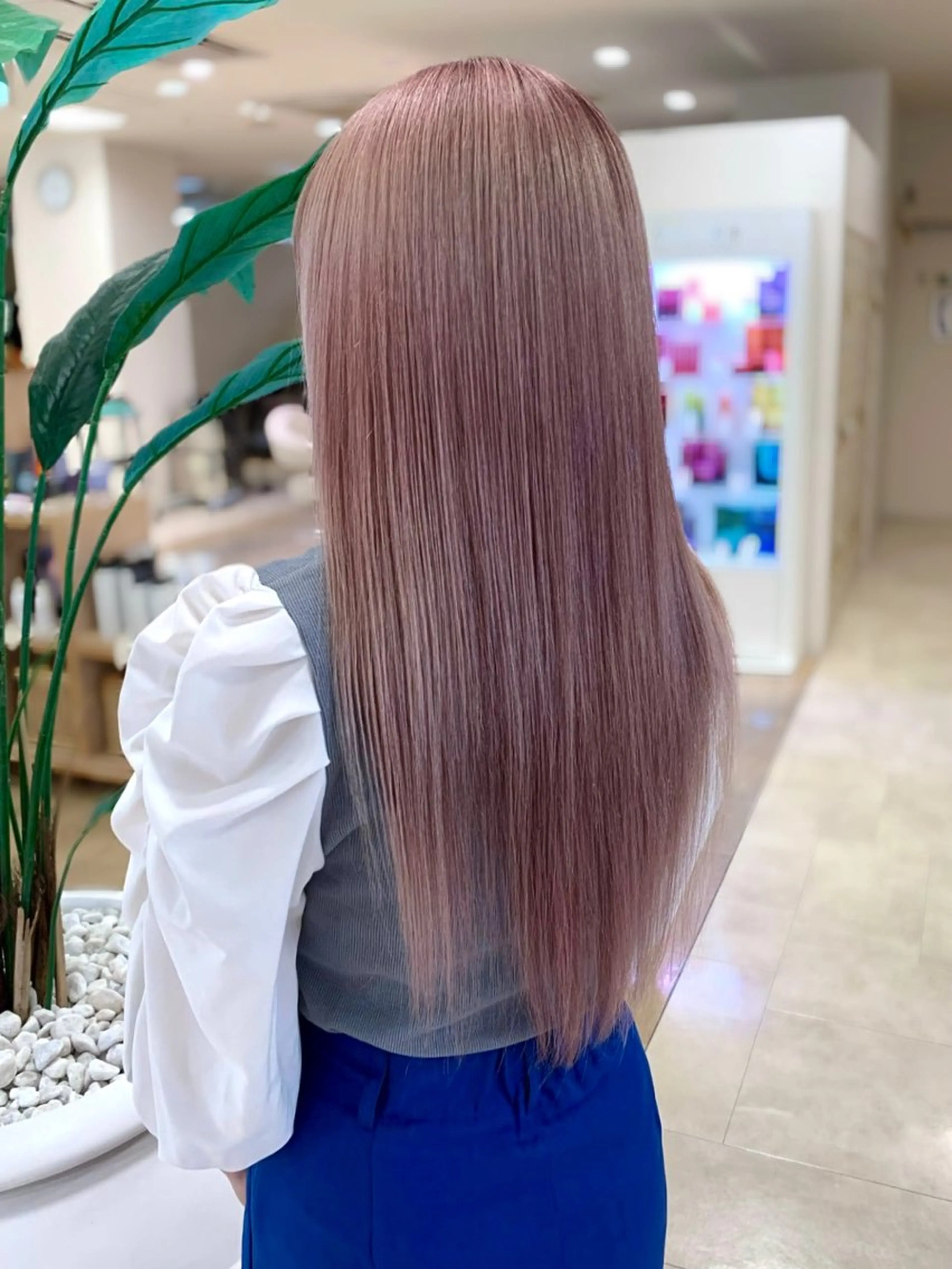 ロング カラー バレイヤージュ ベージュカラー ブリーチ ブロンド ケアブリーチ カット ヘアカラー トリートメント お悩み解決美容師🦚 片山/銀座/有楽町のヘアスタイル