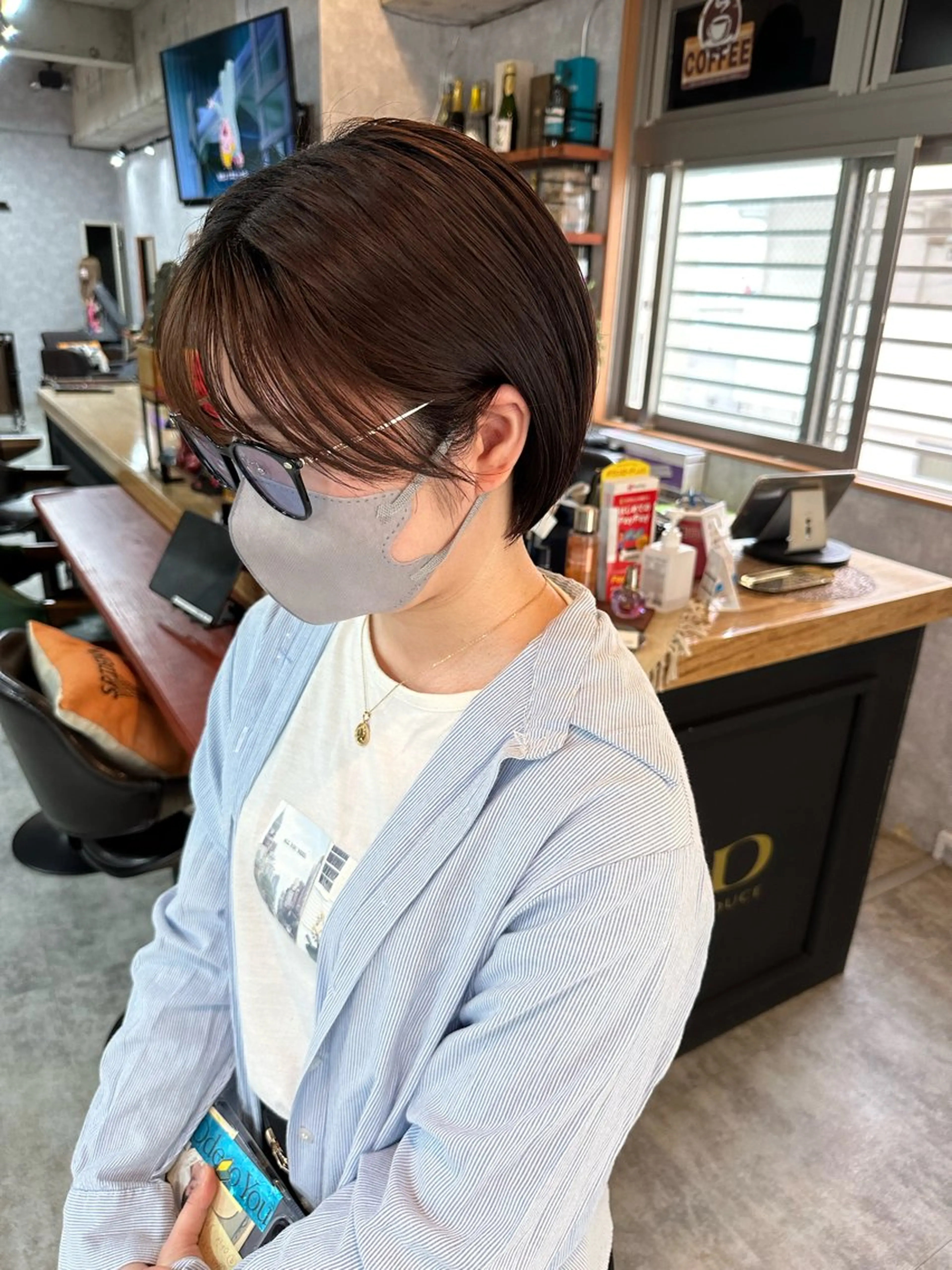 ショート 切りっぱなしボブ ショートボブ ハンサムショート 丸みショート ボブ モテ髪/ボブ/ショー ト/アダチフウトのヘアスタイル