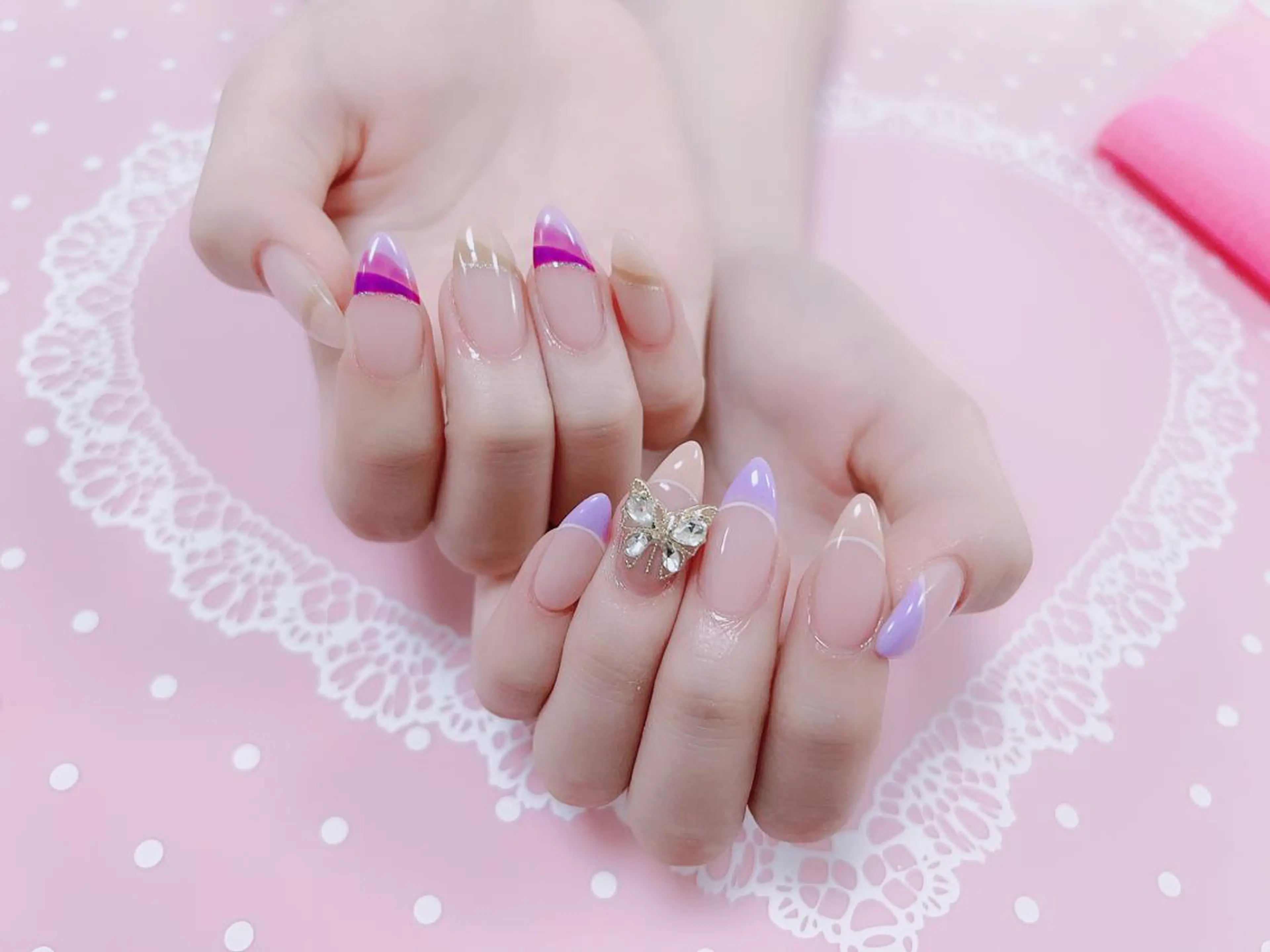 ネイル はぴねす所属・横浜 美夢のネイルデザイン