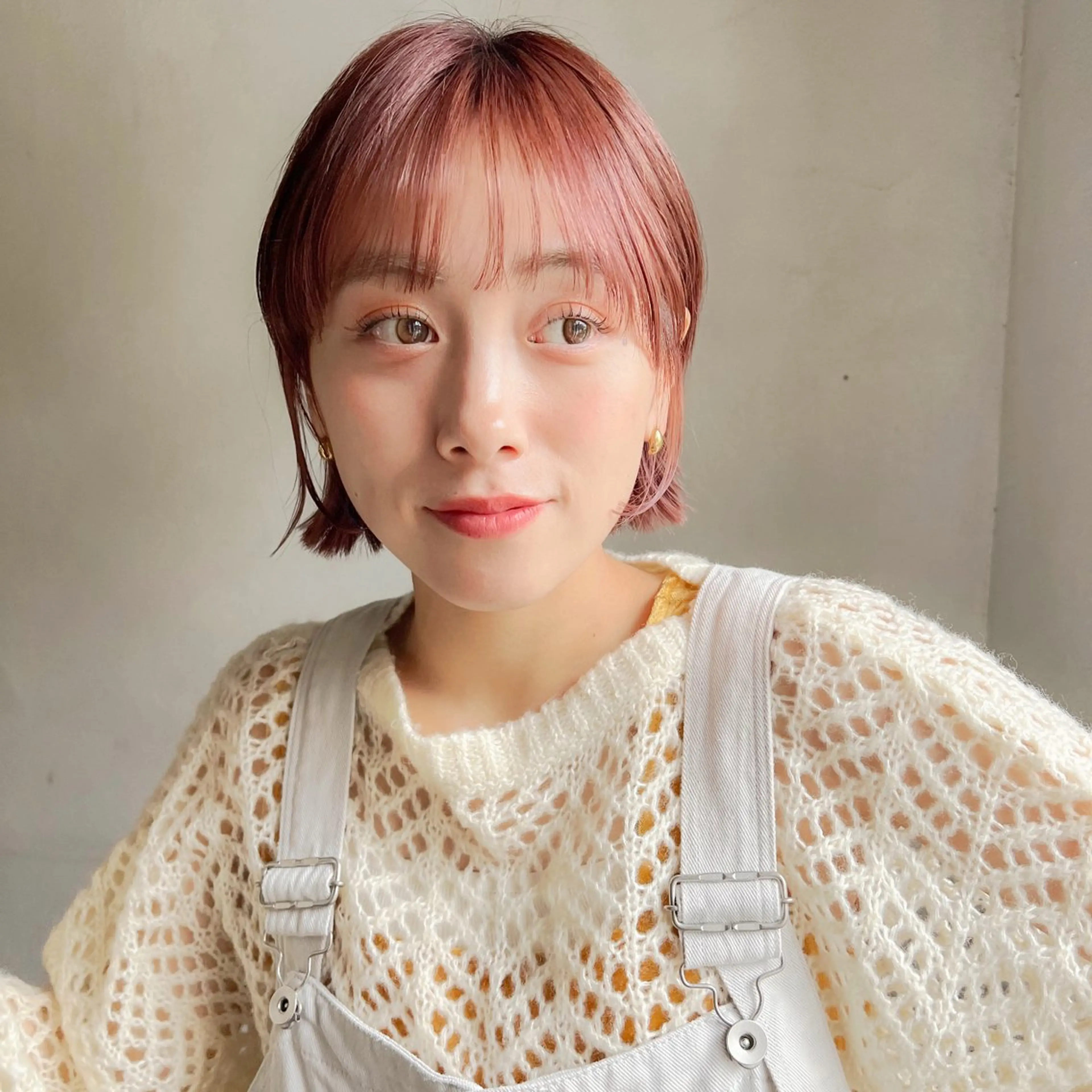 ショート カラー カット ヘアカラー トリートメント ボブ/巻ける縮毛矯正 /韓国レイヤーはなのヘアスタイル