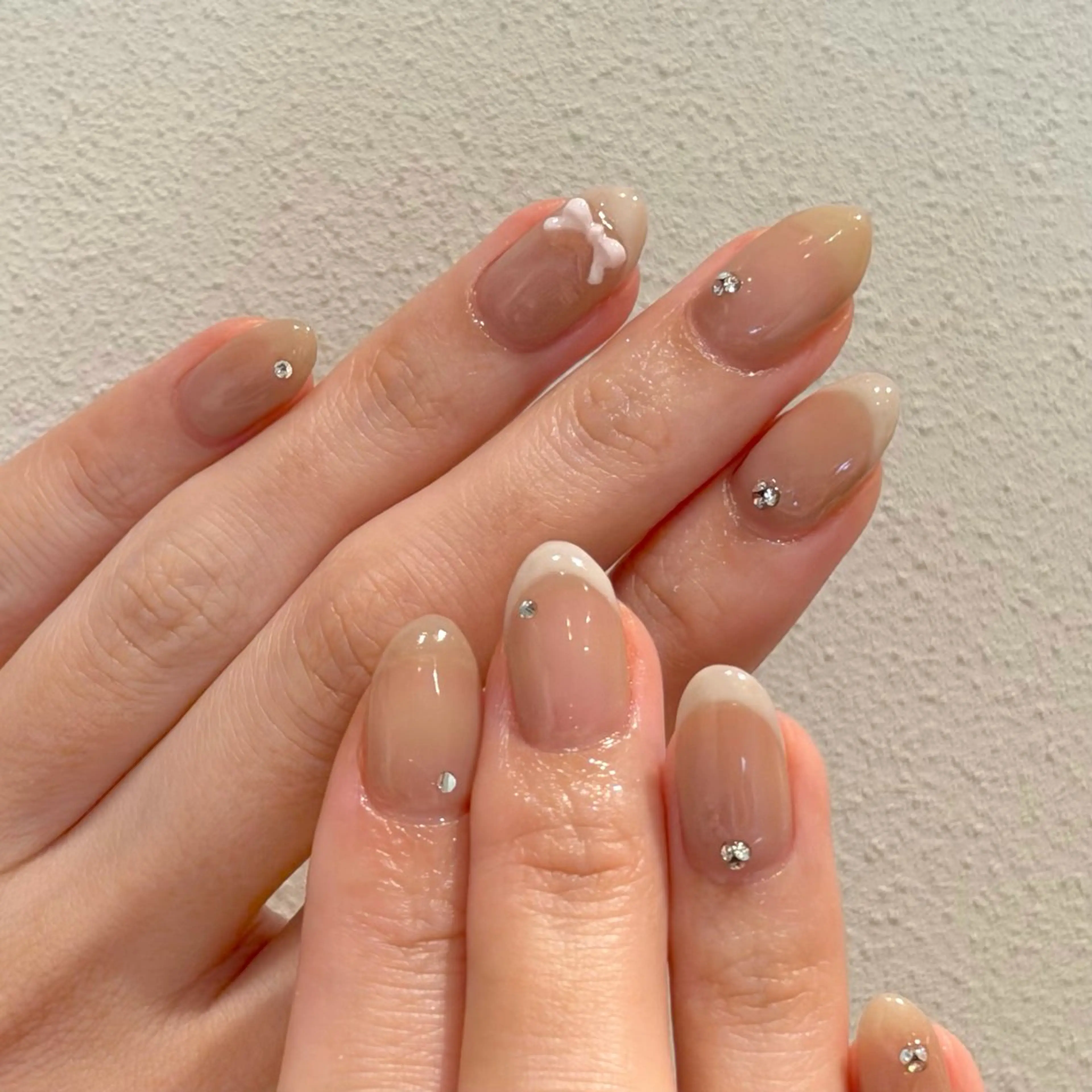 ネイル 持ち込み シンプルネイル yume 大人ガーリーネイルのネイルデザイン