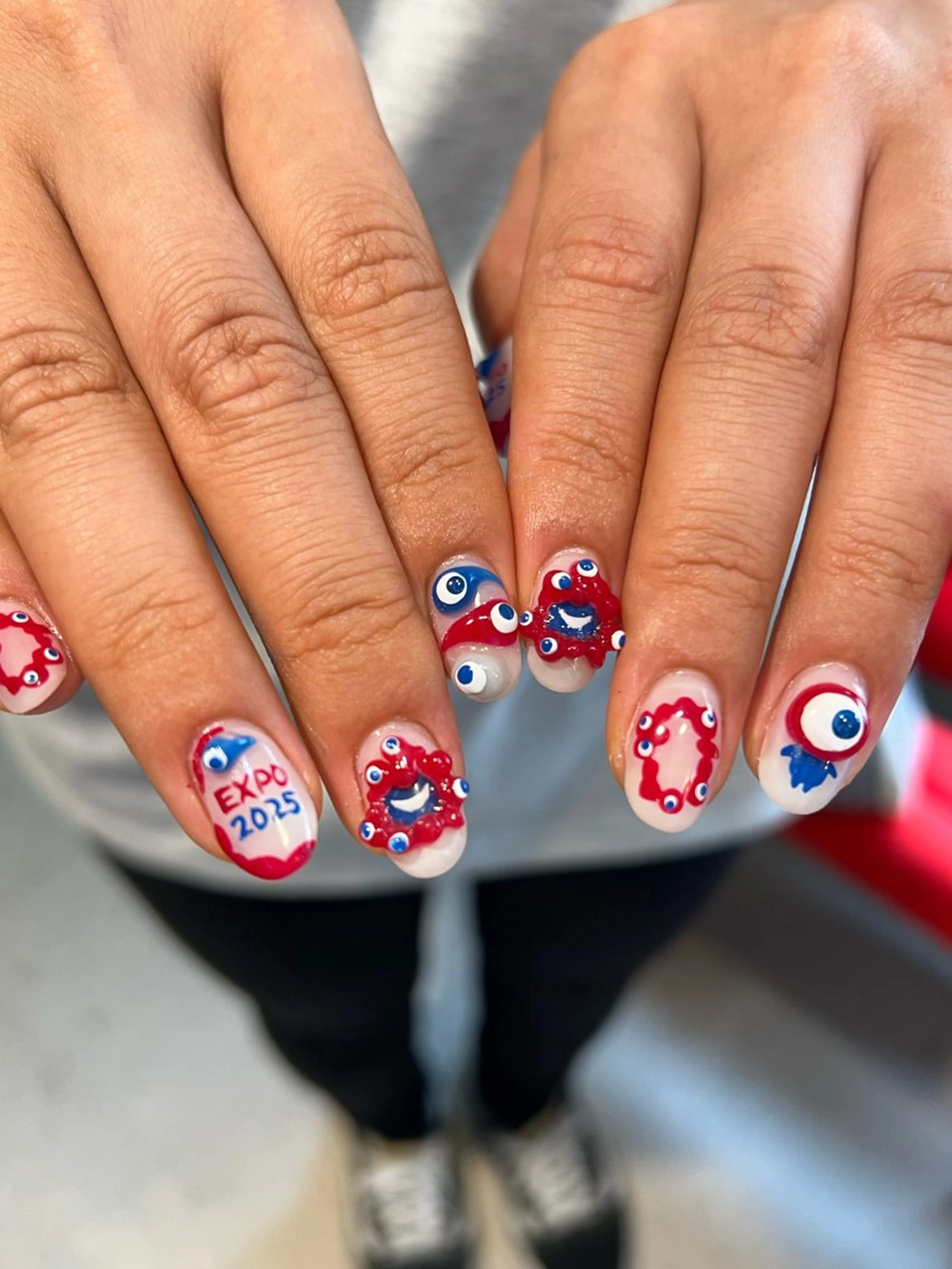 ネイル ハンドネイル フットネイル Hata nail 🎀個性派ニュアンスのネイルデザイン
