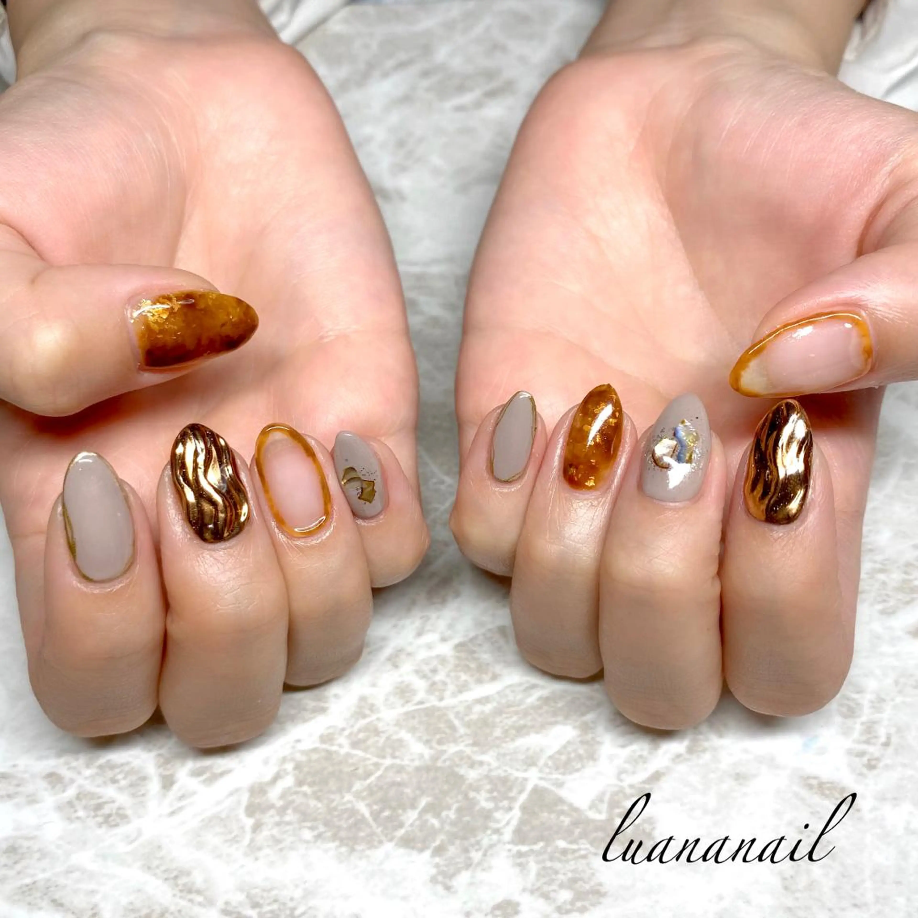 ネイル べっ甲ネイル ミラーネイル luana nailのネイルデザイン