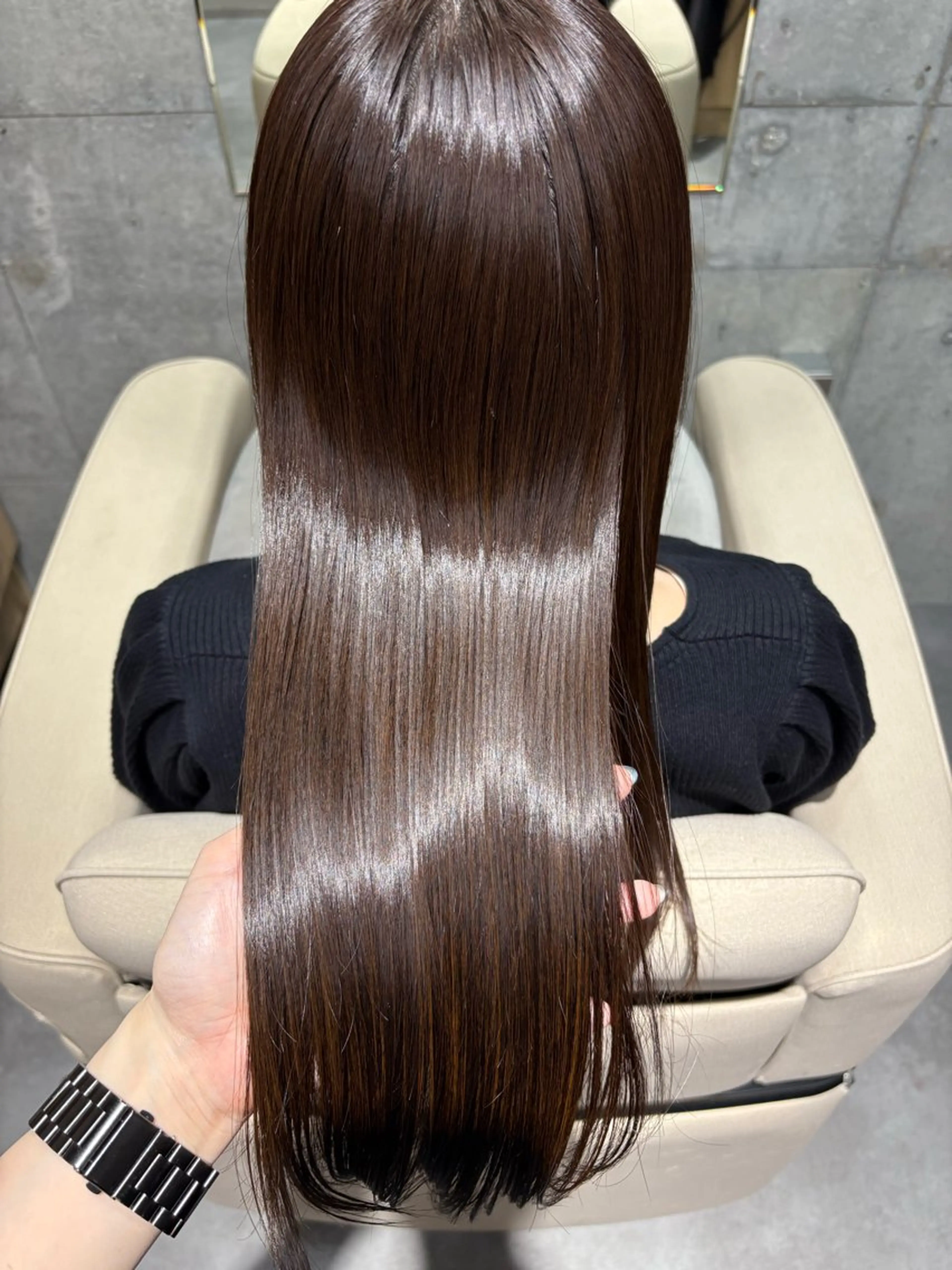 ロング カット ヘアカラー トリートメント NAVY 橋本心 縮毛矯正のヘアスタイル