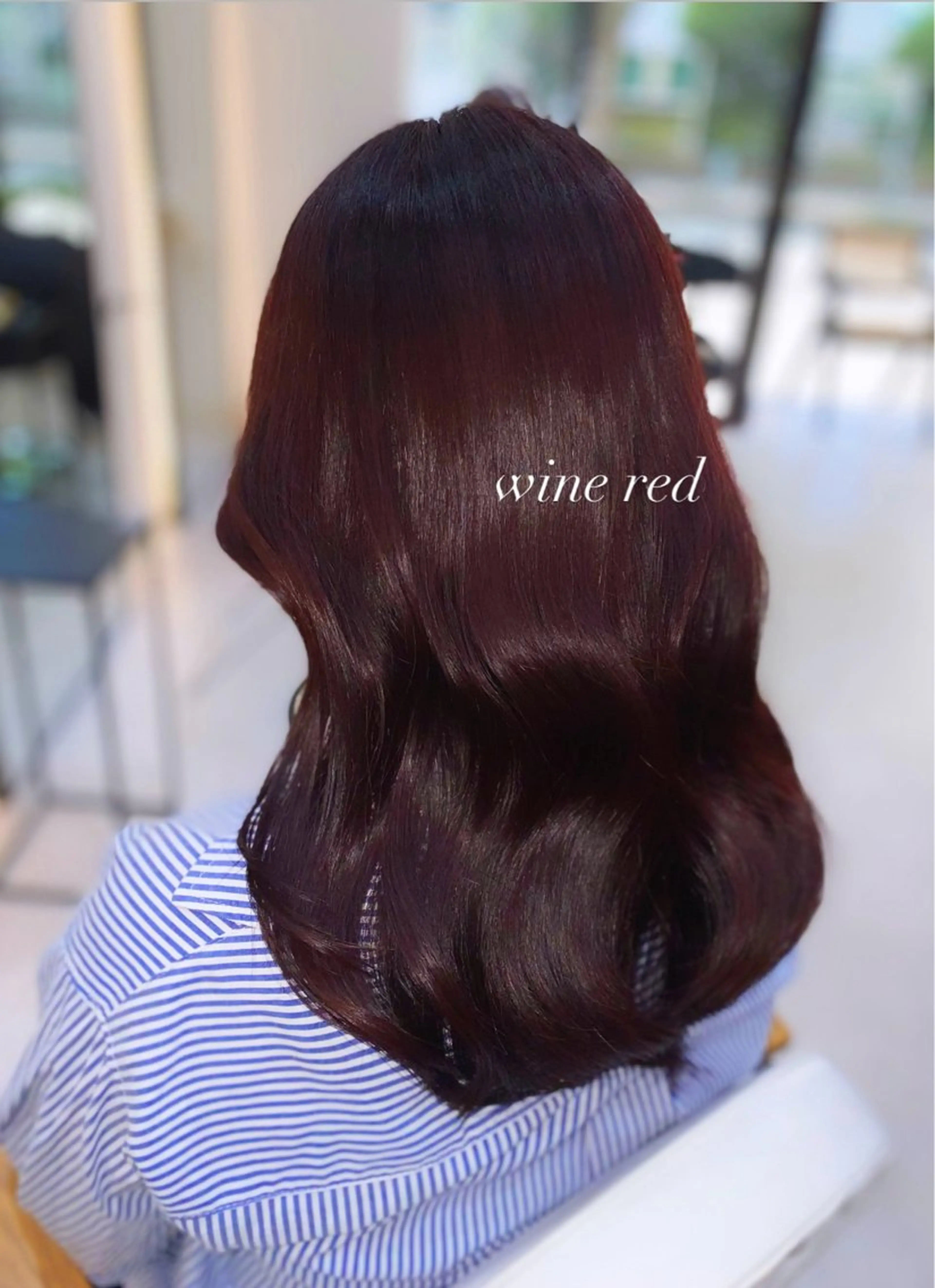 セミロング カラー レッドカラー くびれヘア カット ヘアカラー トリートメント 艶髪・透明感カラー・ 韓国ヘア・Yuriのヘアスタイル