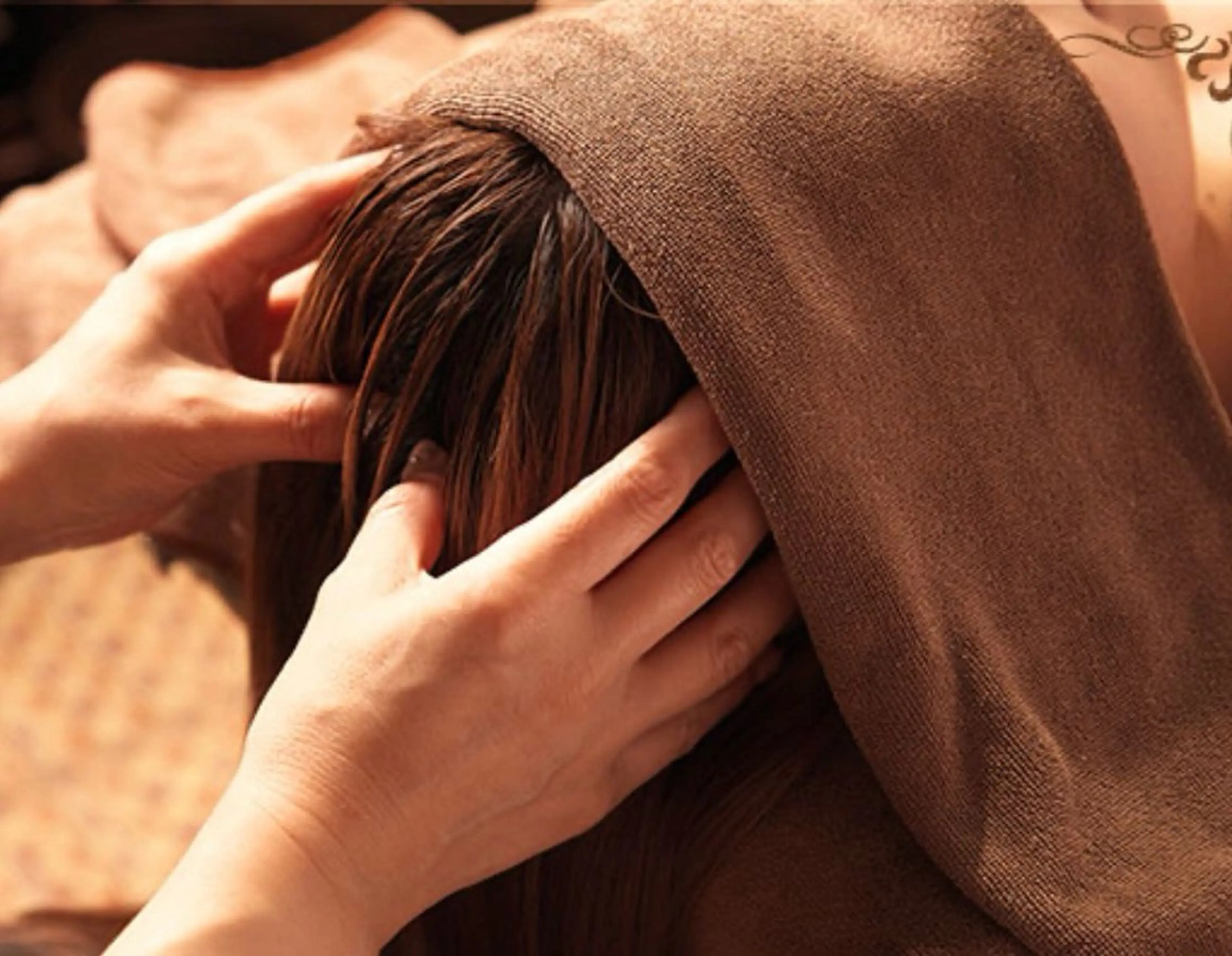 炭酸ドライヘッドスパ【デコルテ込み】40分の写真