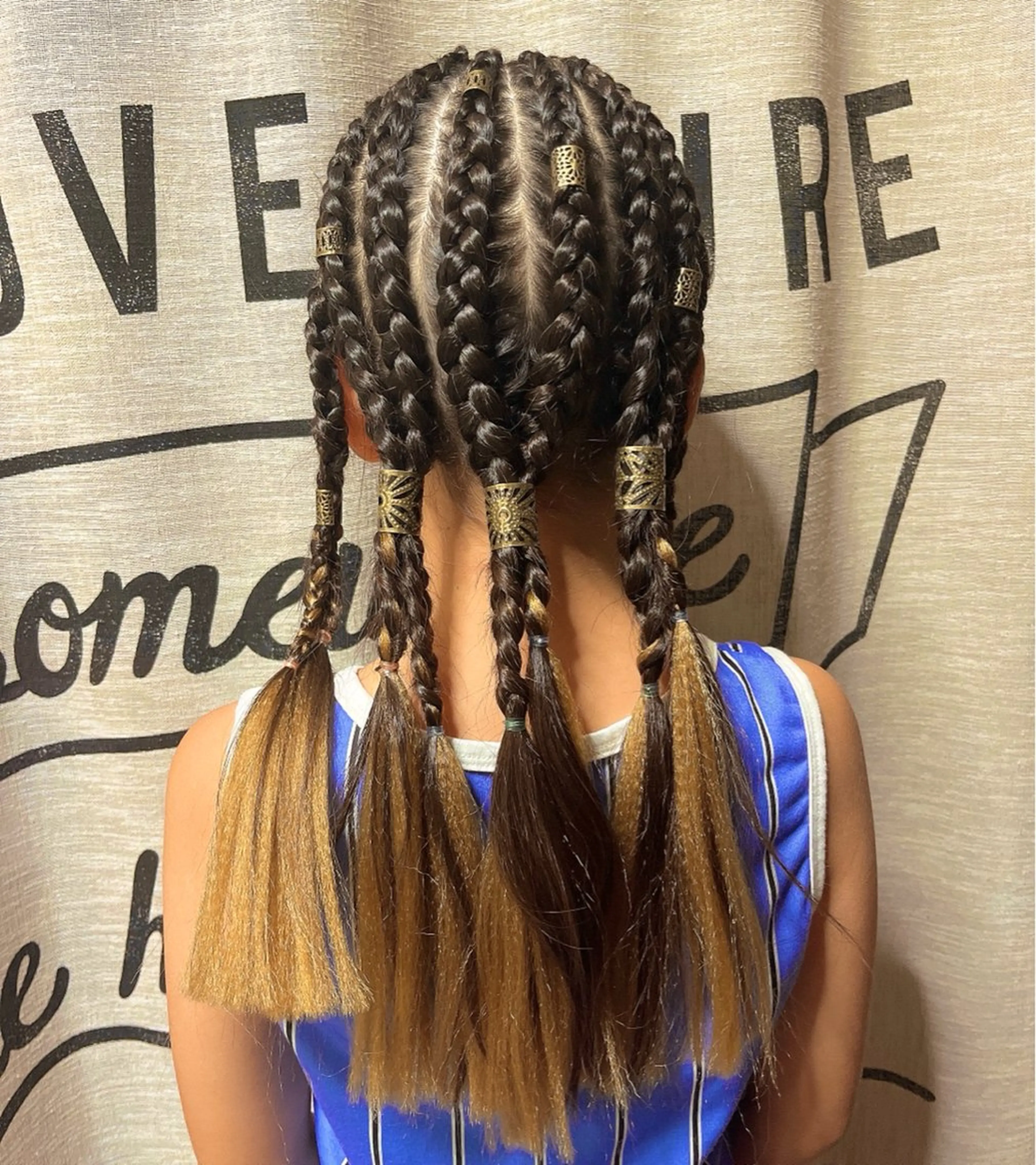 ヘアアレンジ キッズ un par un アンパルアン所属・un par unの眉毛・アイブロウイメージ