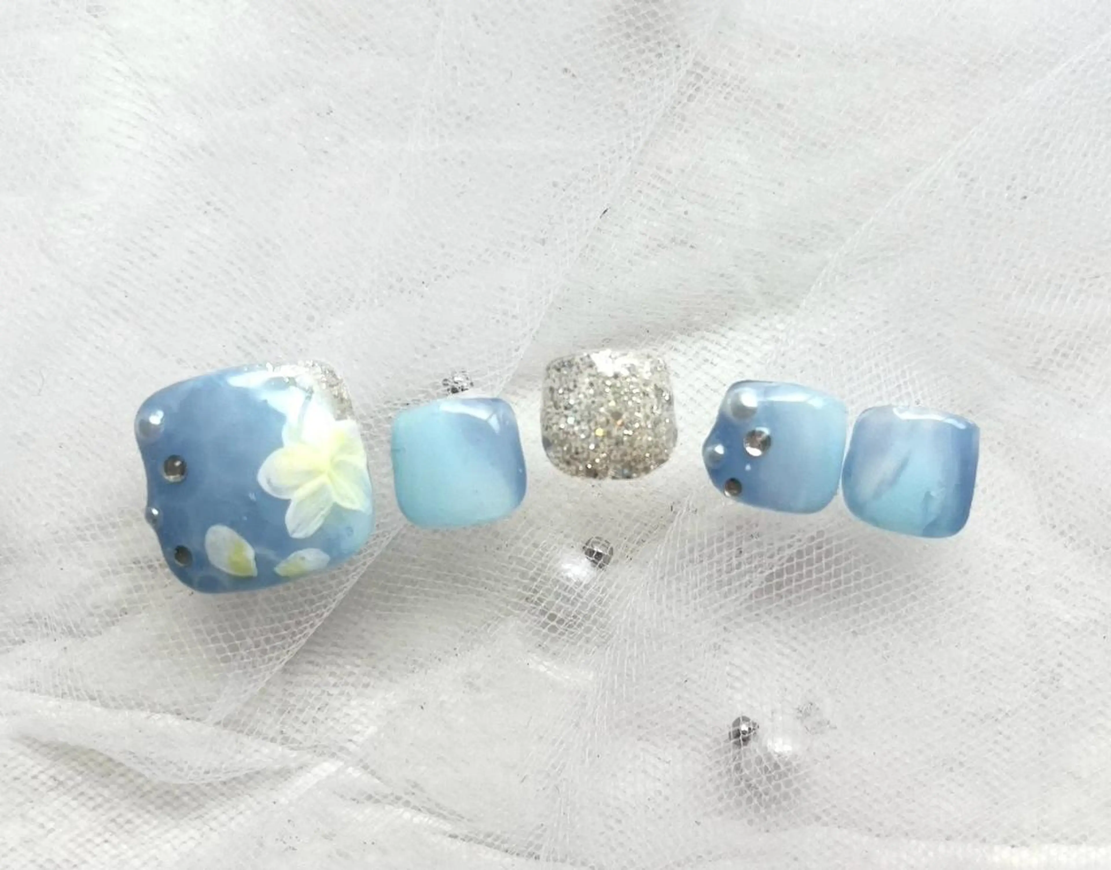 ネイル フットネイル Verest 西荻窪のネイルデザイン