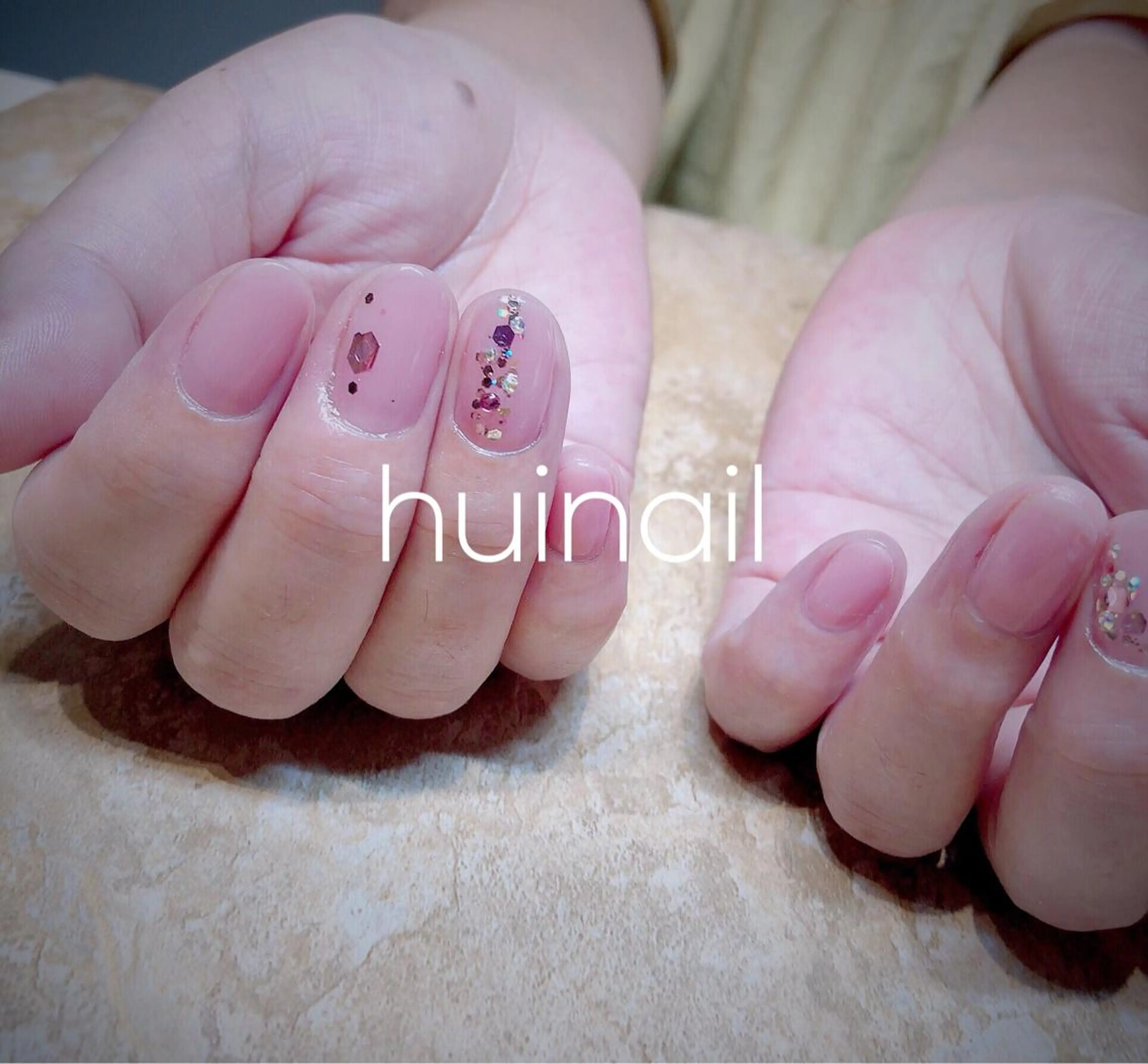 ショート ハンドネイル めぐみのネイルサロン スタッフ練習のネイルデザイン