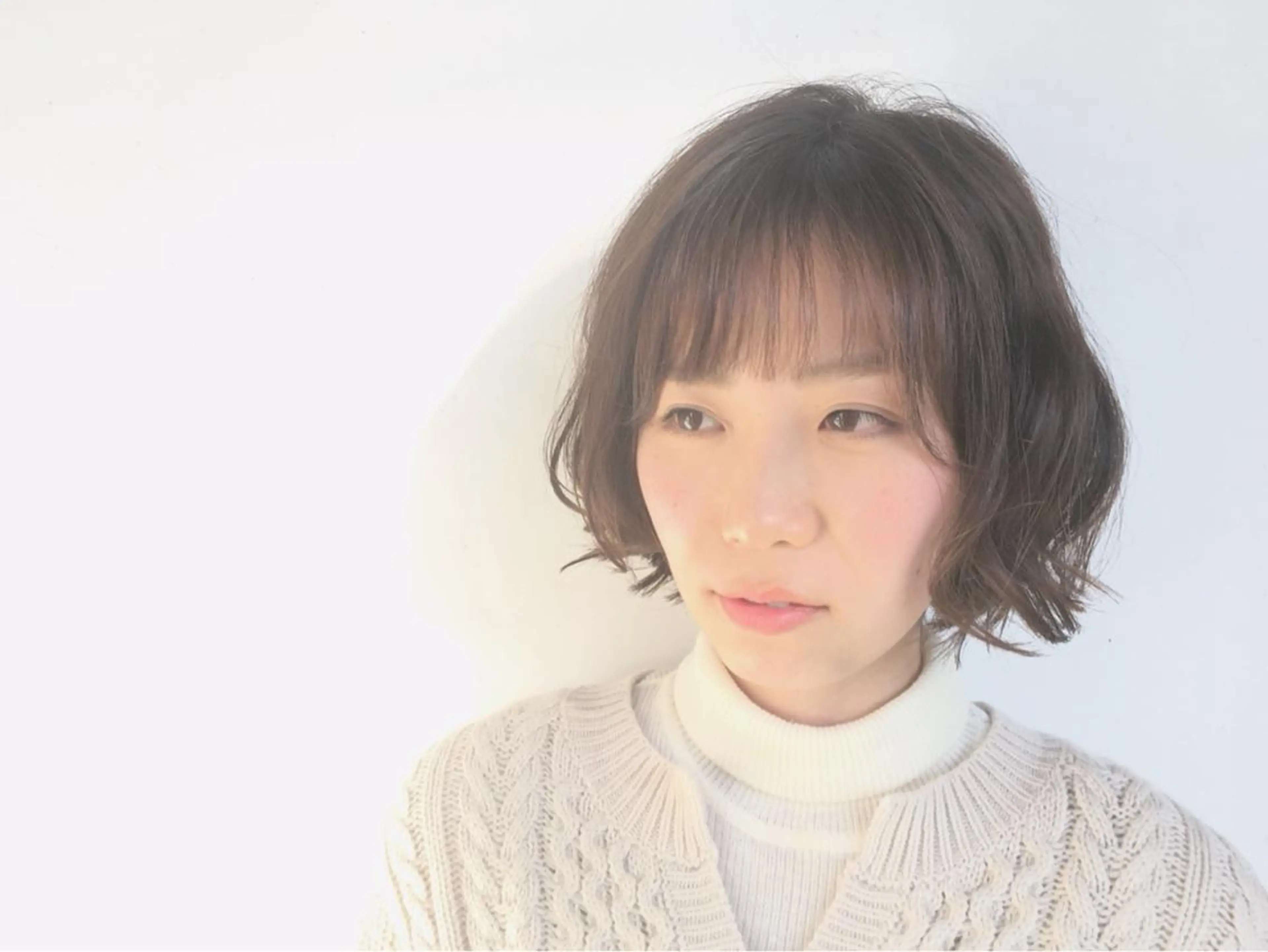 ショート カラー アッシュ ボブ 小酒井 智洋のヘアスタイル