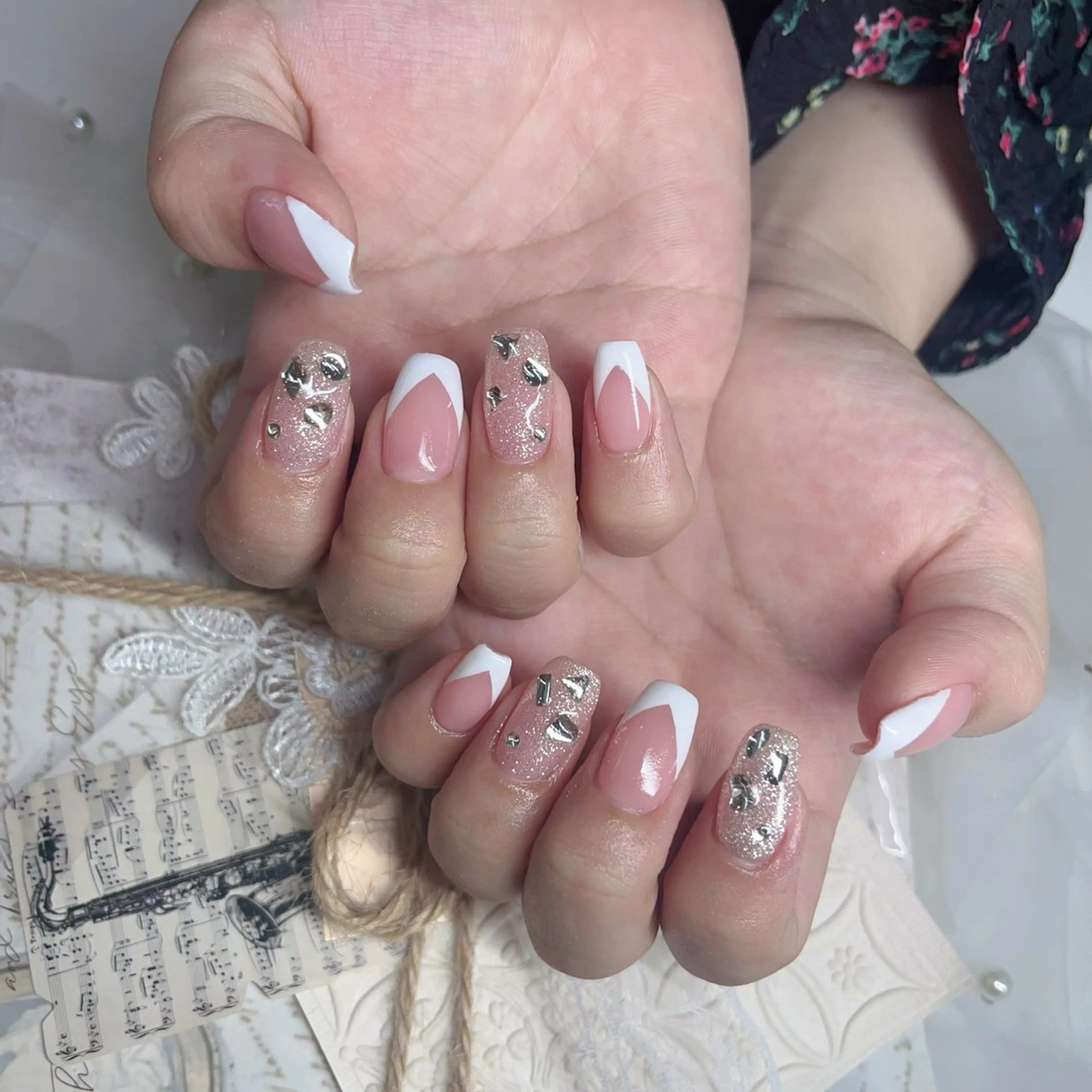 ネイル Nail Hibi サロンのネイルデザイン