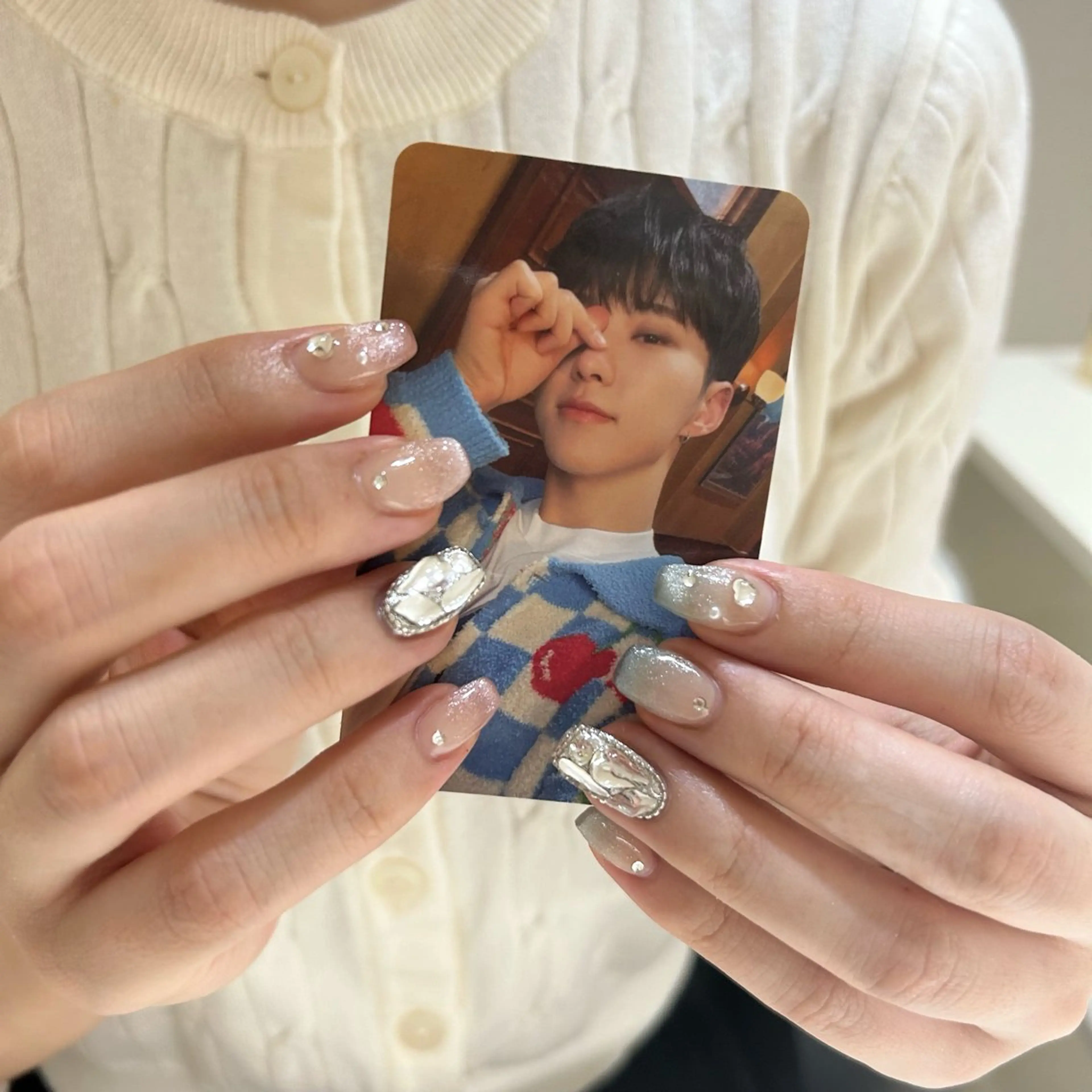 ネイル ブルー フットネイル ジェルネイル キラキラネイル 韓国ネイル RooM -mizuki-のネイルデザイン