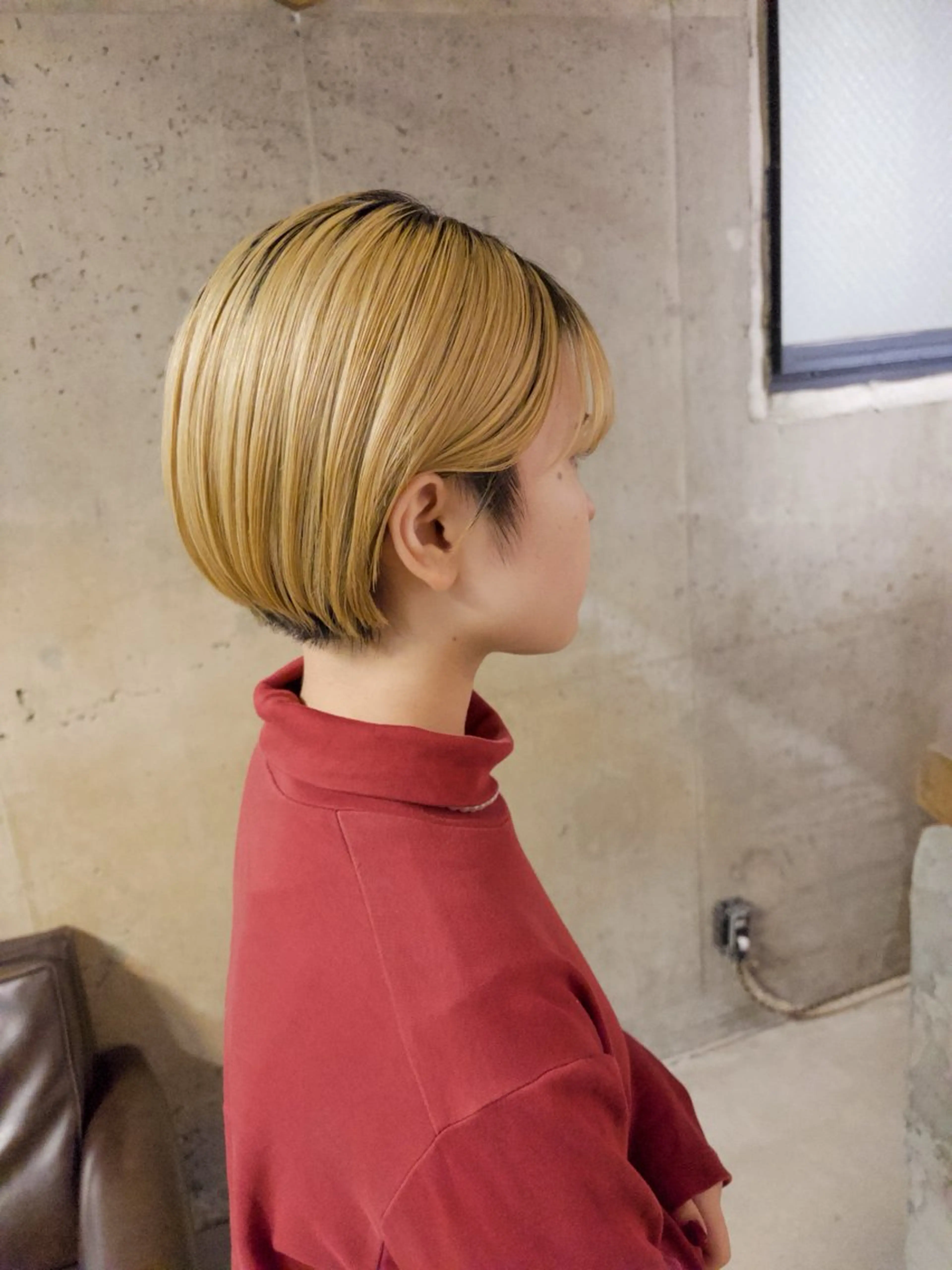 ショート ショートボブ ボブ ショートヘア KVELL ユナのヘアスタイル