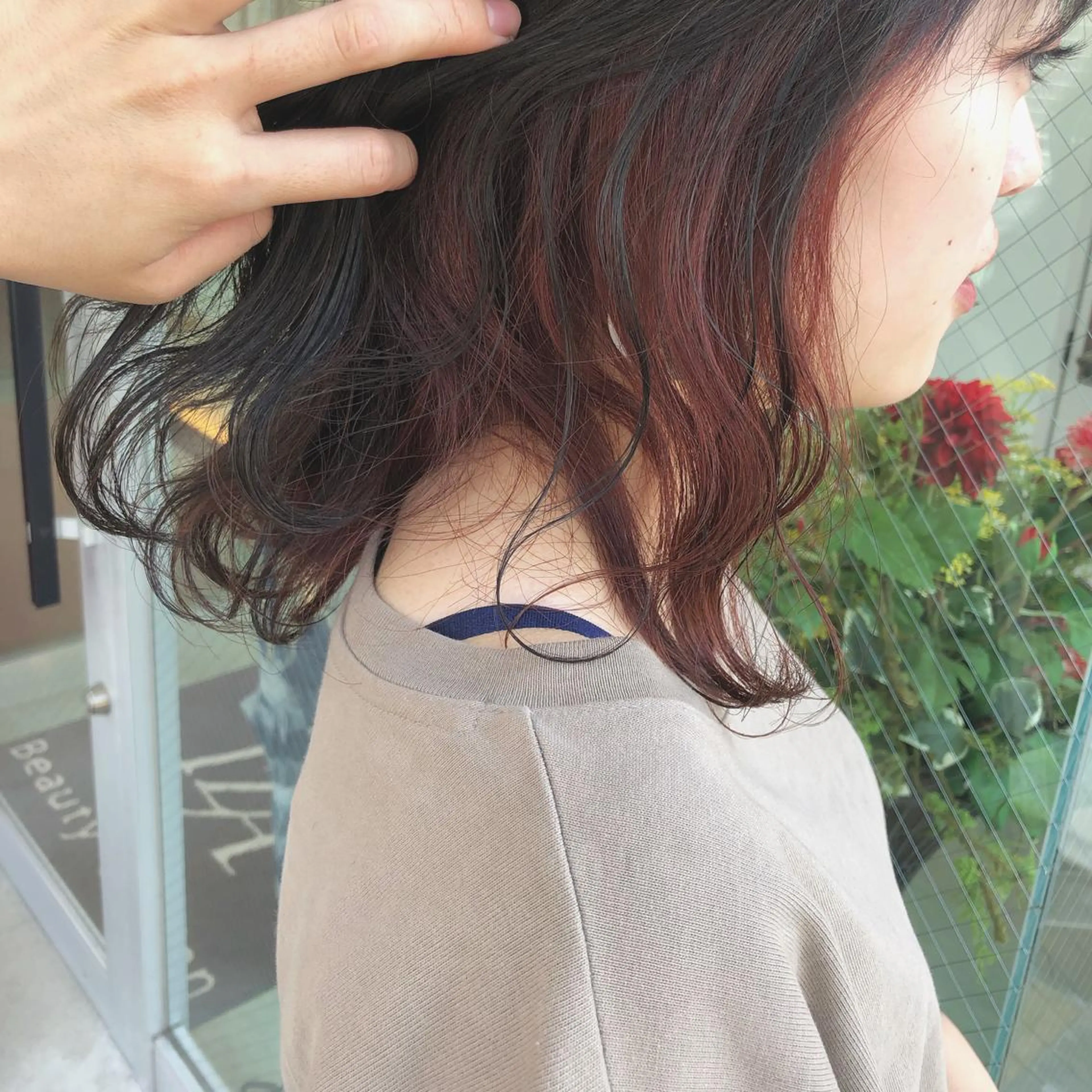 ミディアム ヤマモト マイのヘアスタイル