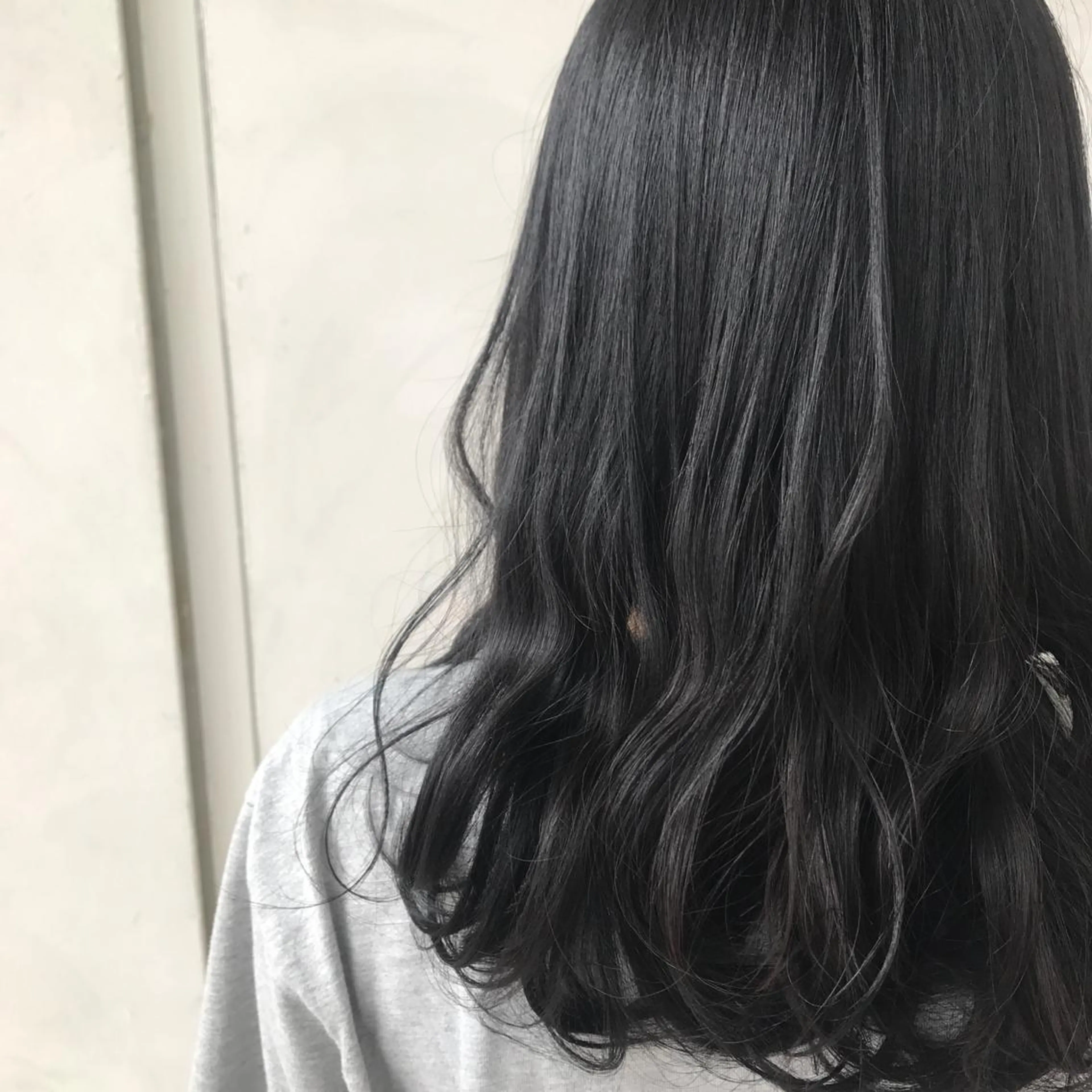 セミロング カラー パーマ ヘアアレンジ 鈴木 拓海のヘアスタイル