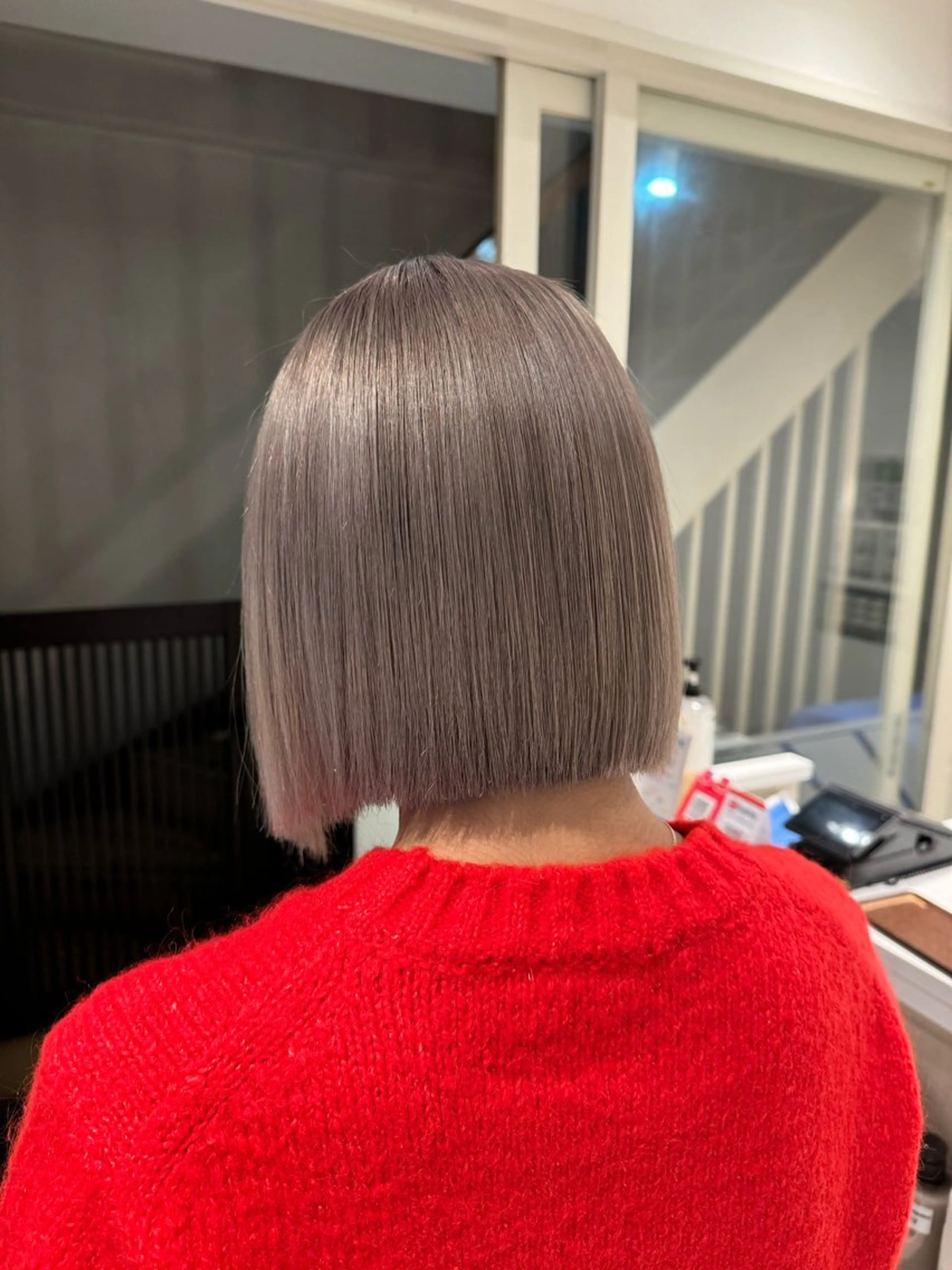 ショート カラー ベージュカラー ミルクティーベージュ ヘアカラー トリートメント 🌈評価No.1🌈 艶髪カラー❌エクステのヘアスタイル