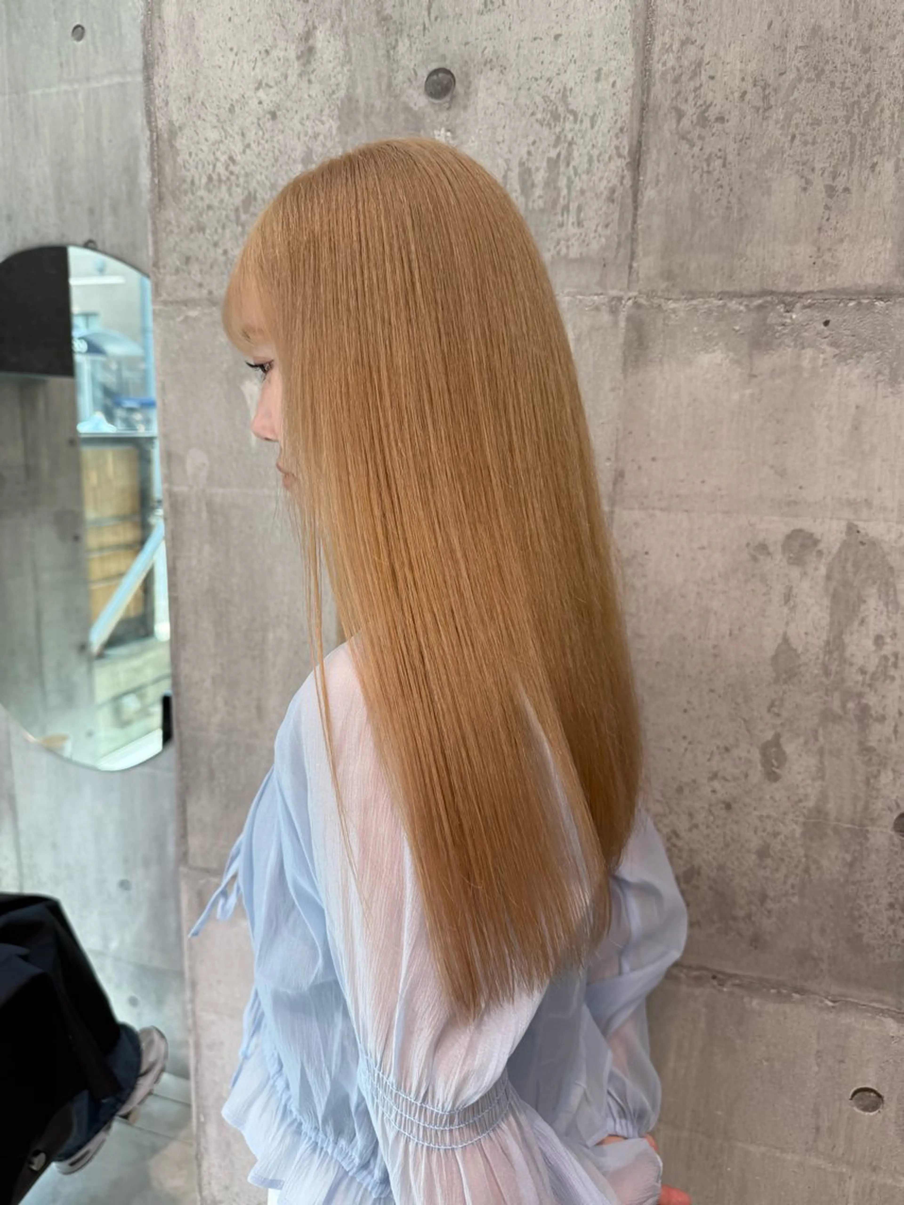 ミディアム カラー ベージュカラー ブリーチ ブロンド ミルクティーベージュ ピンクカラー ヘアカラー 【🥀履歴修正🥀】 ハイトーン職人/拓真のヘアスタイル