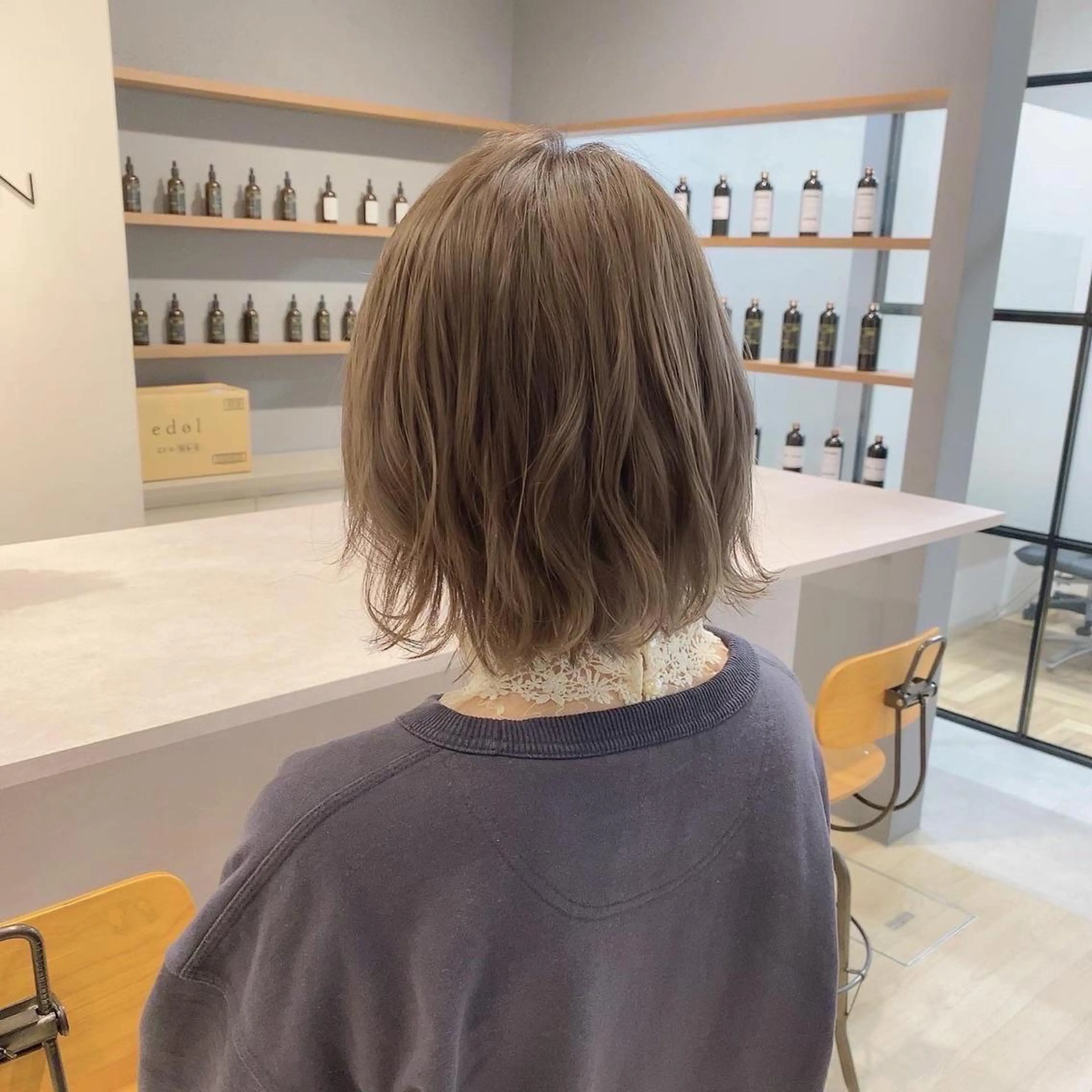 ミディアム カラー ヘアアレンジ 赤みゼロカラー 藤並純のヘアスタイル