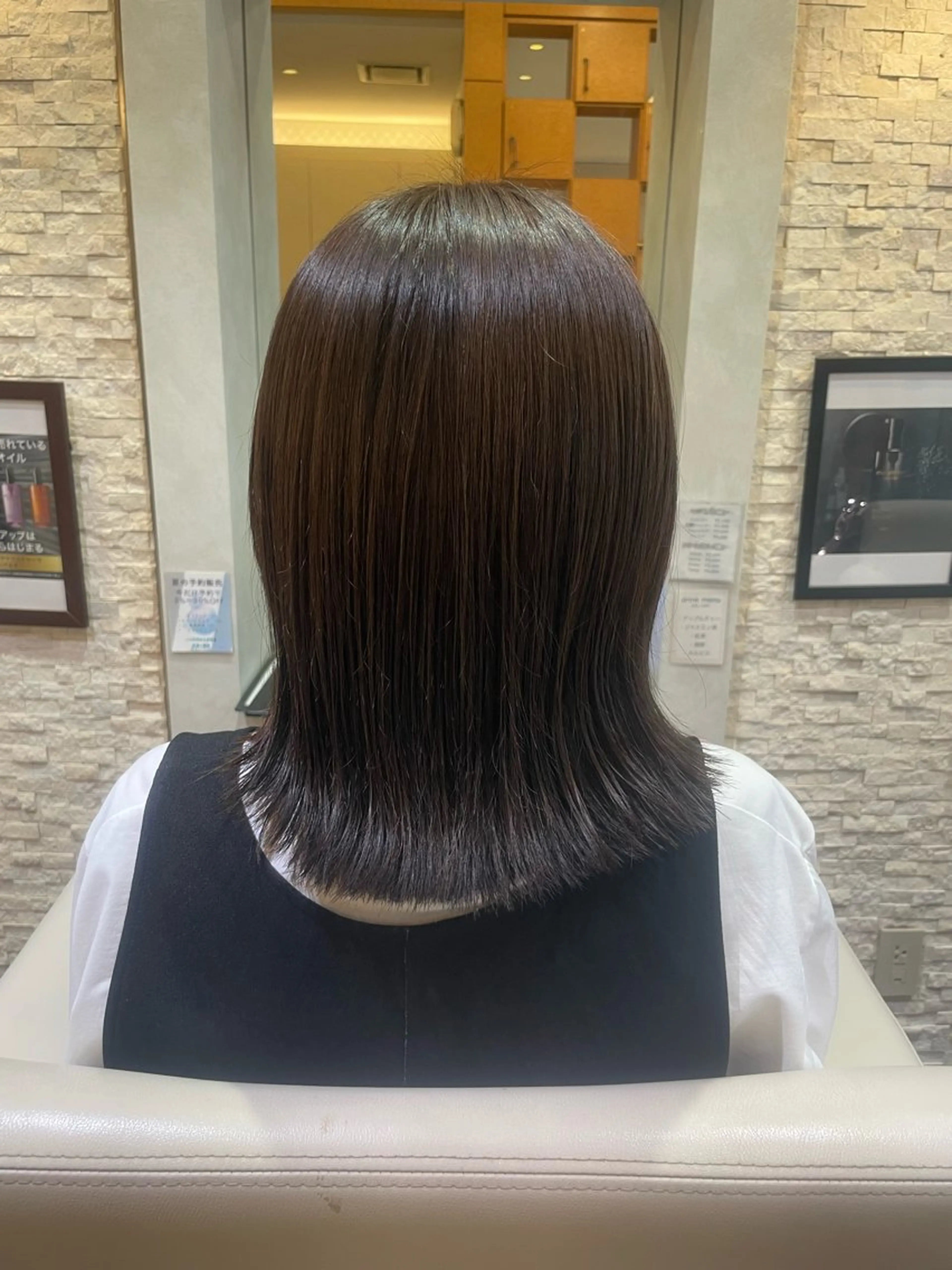 ミディアム 中山 奈津希のヘアスタイル