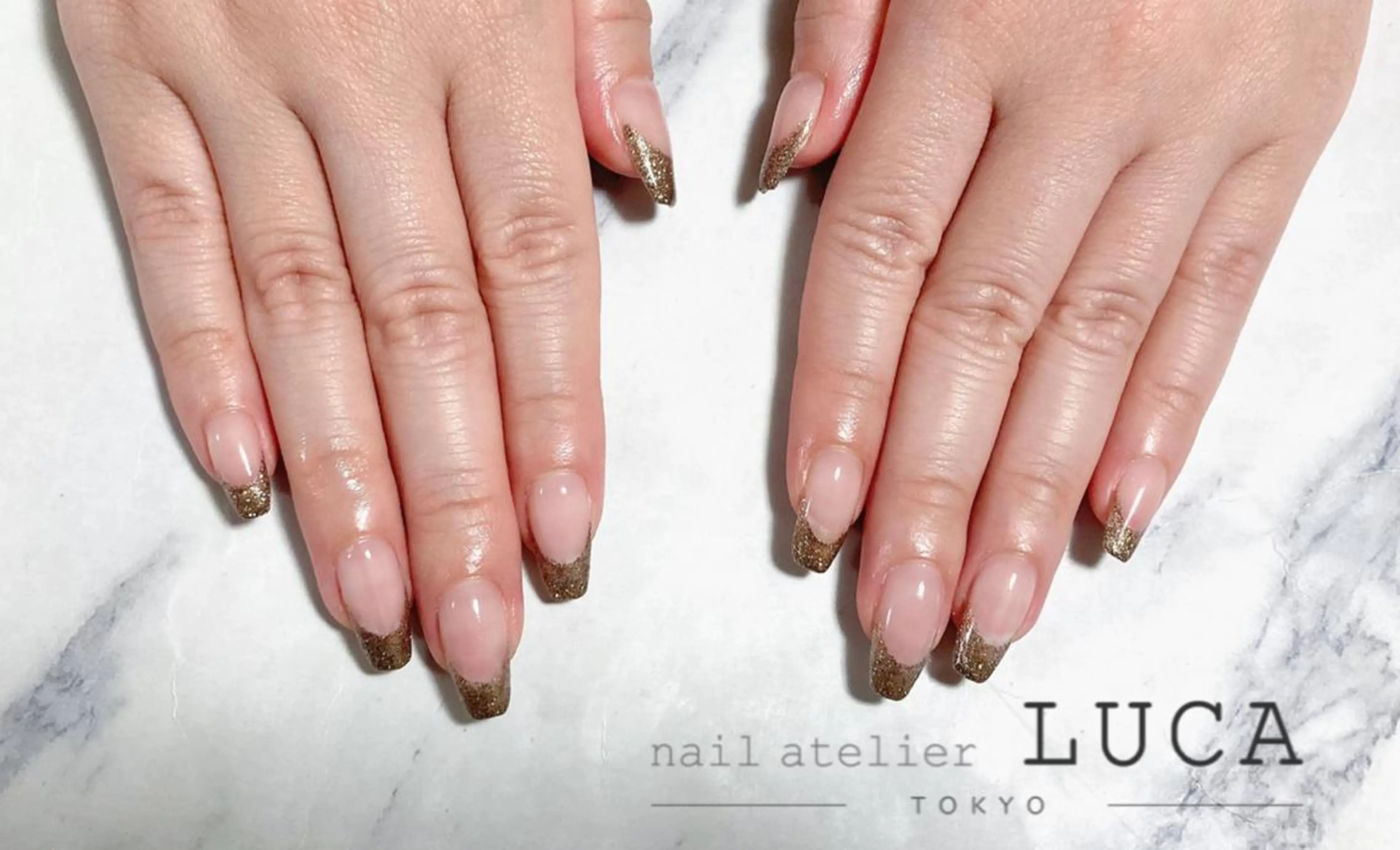 ネイル フレンチネイル ジェルネイル ラメ(グリッター) パラジェル ネイルアトリエルカ スタッフのネイルデザイン
