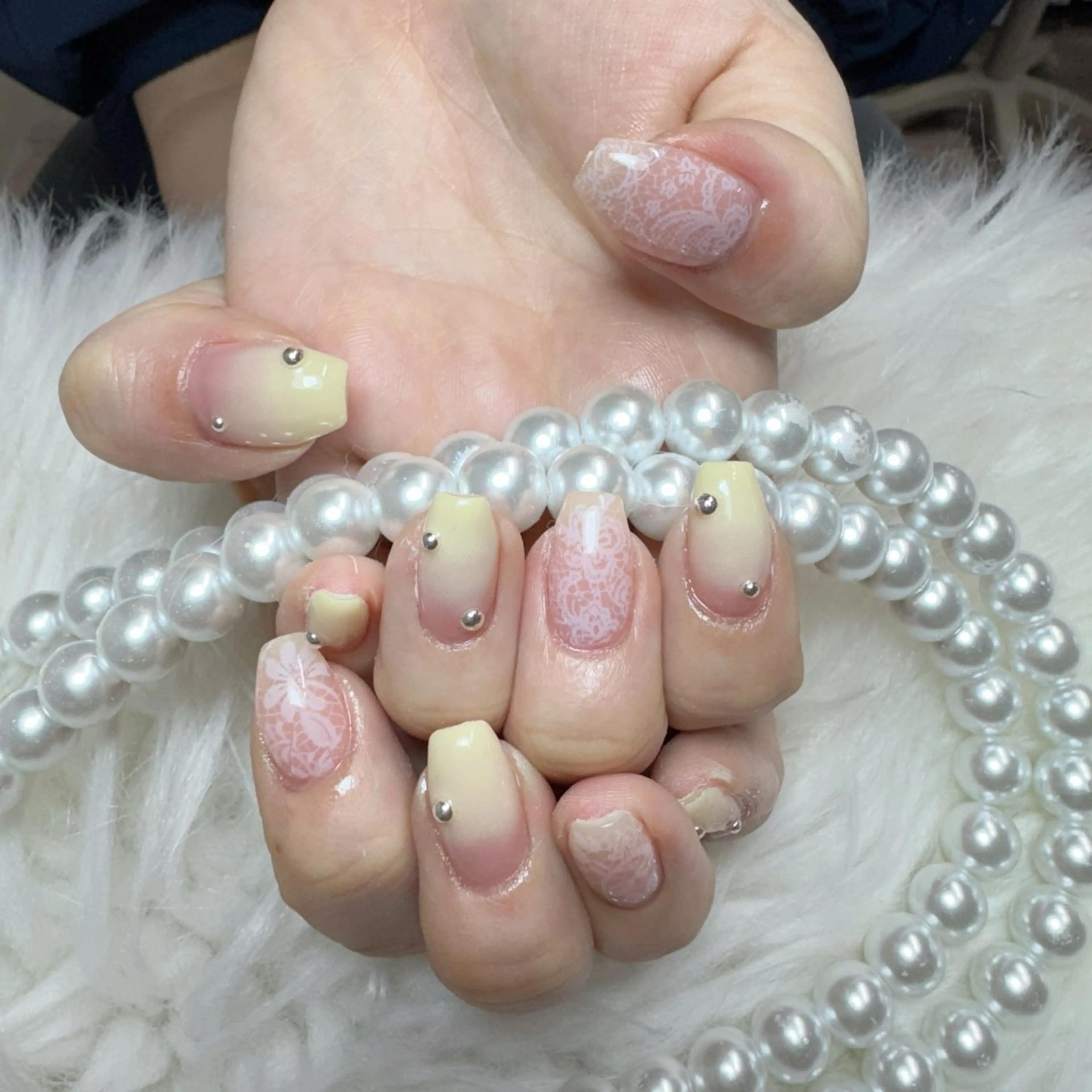 ネイル ハンドネイル 🎀nana🫧 ワンホンネイル🎀のネイルデザイン