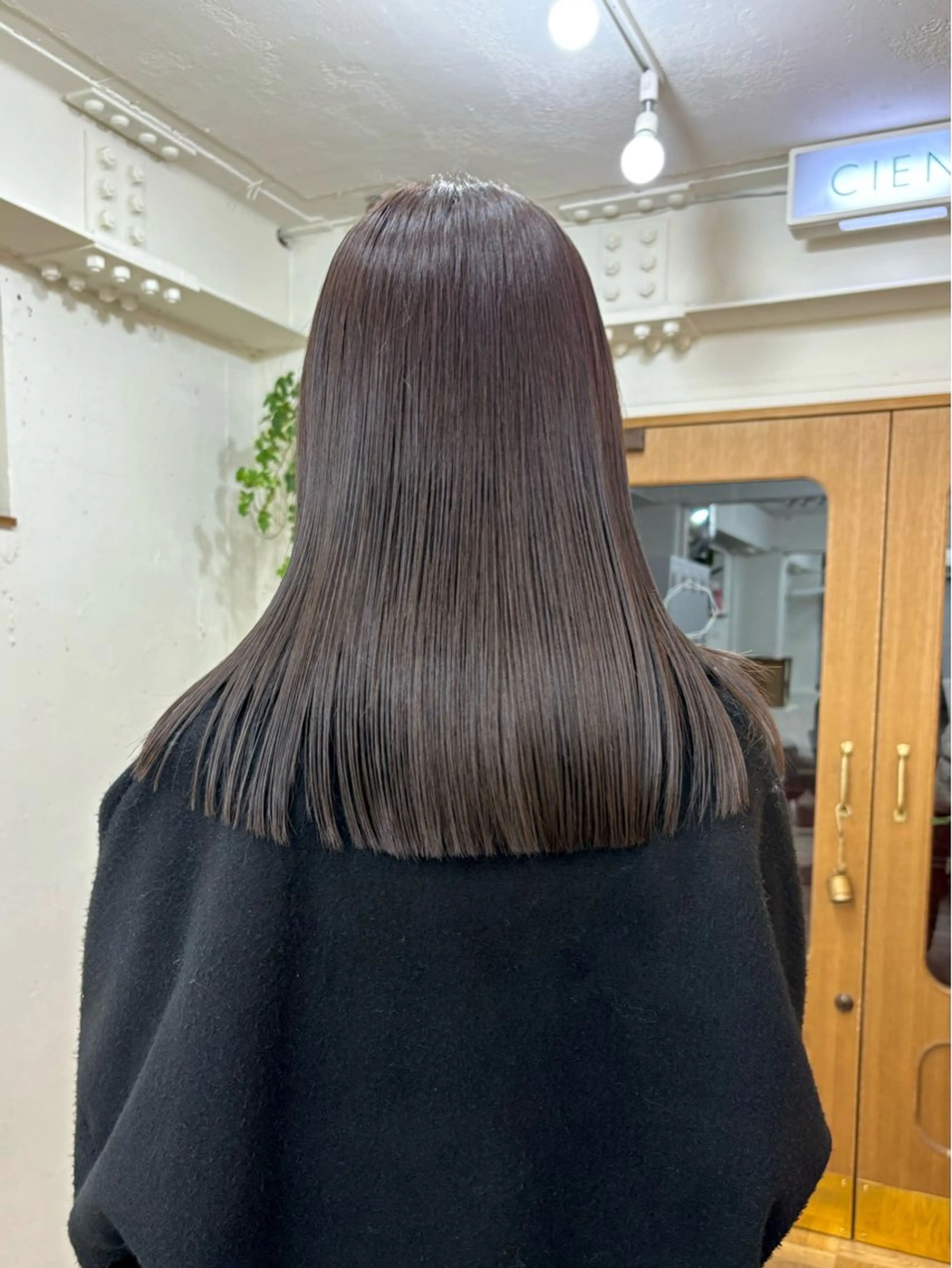 セミロング カラー 透明感カラー オレンジ カット ヘアカラー トリートメント ayano🫧 《CIEN》のヘアスタイル