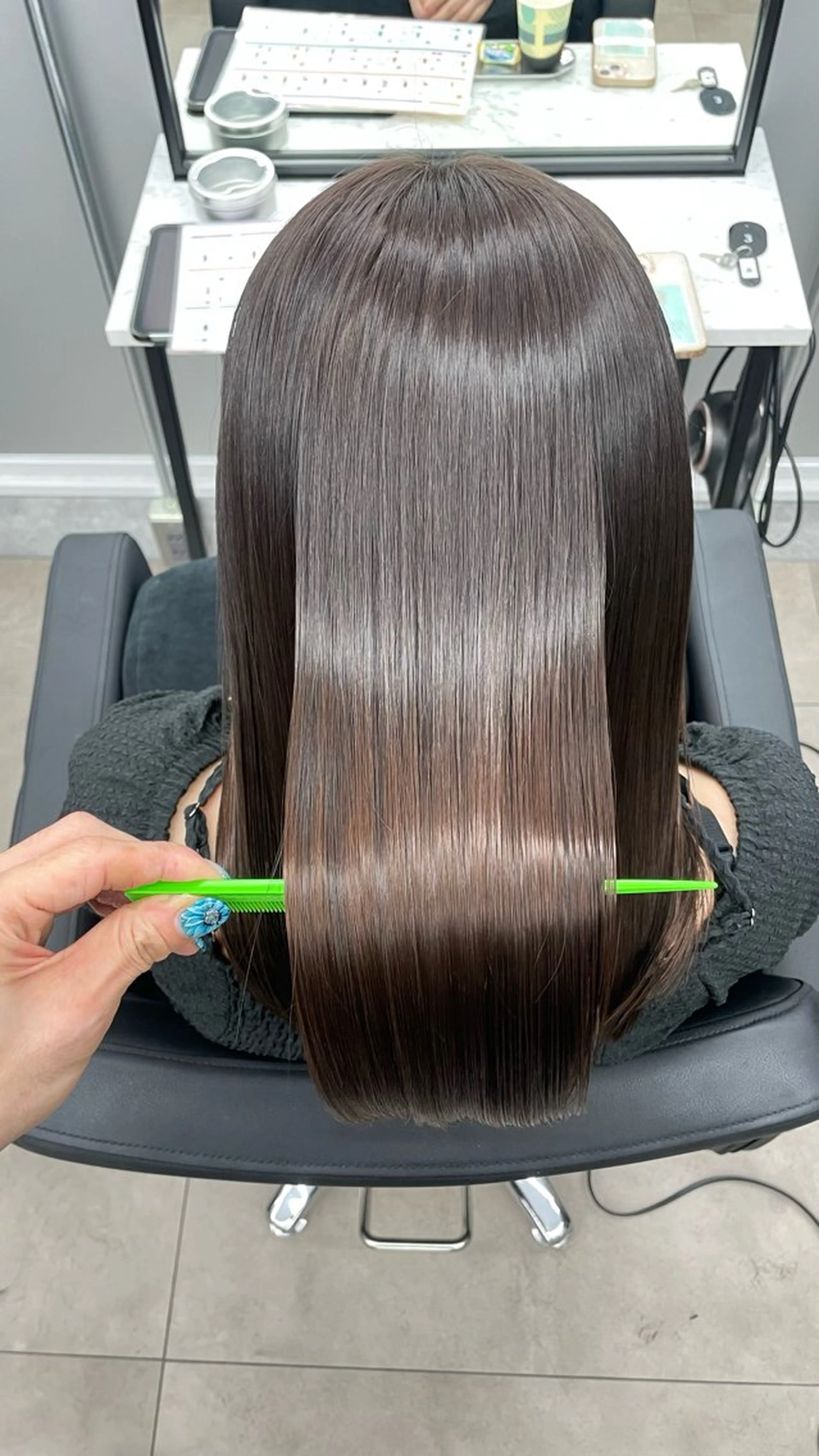 ロング カット ヘアカラー トリートメント CYNTHIADUE 店長｜ IRISUのヘアスタイル