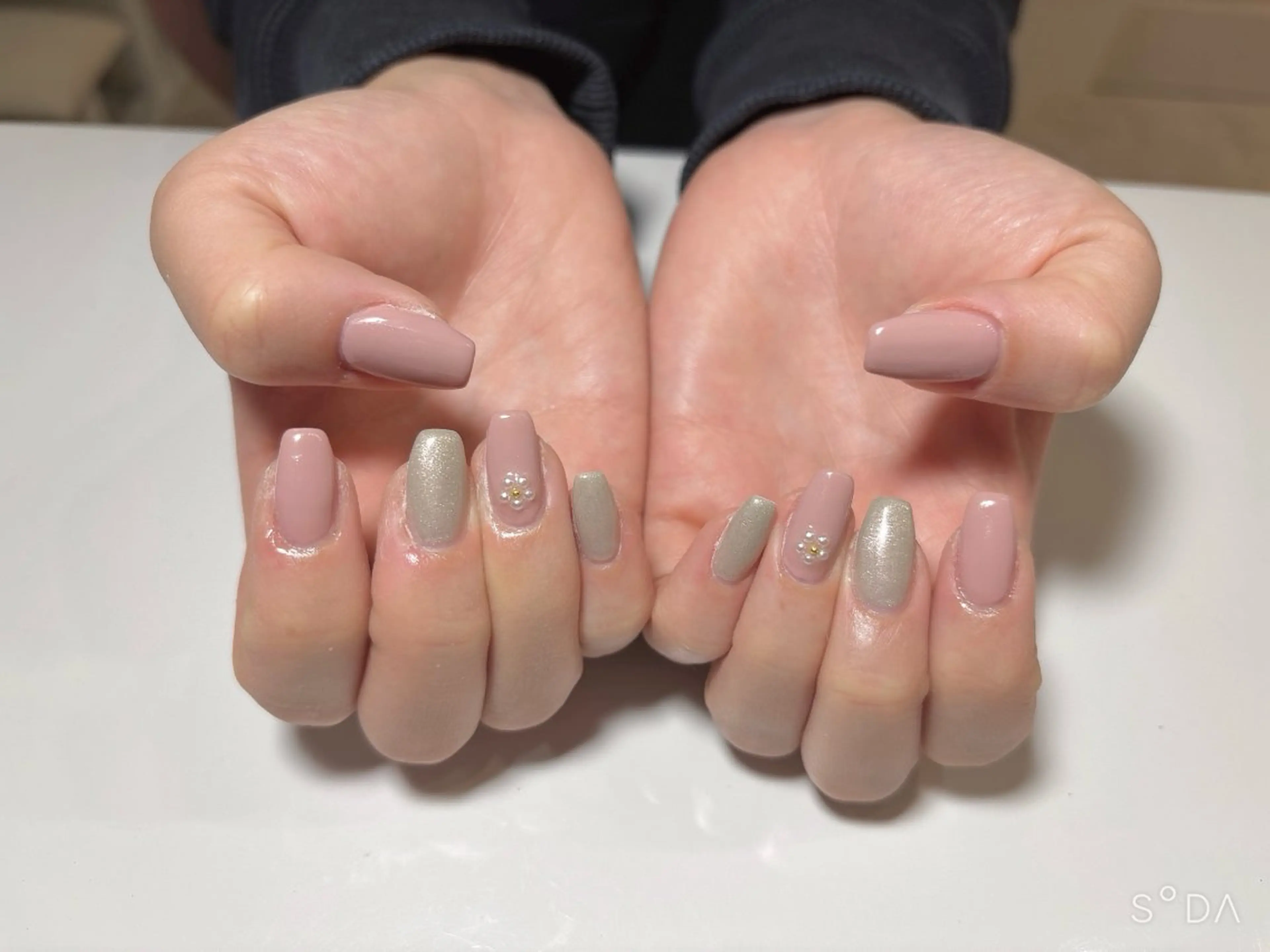 ネイル ハンドネイル ネイル脱毛 Reeのネイルデザイン