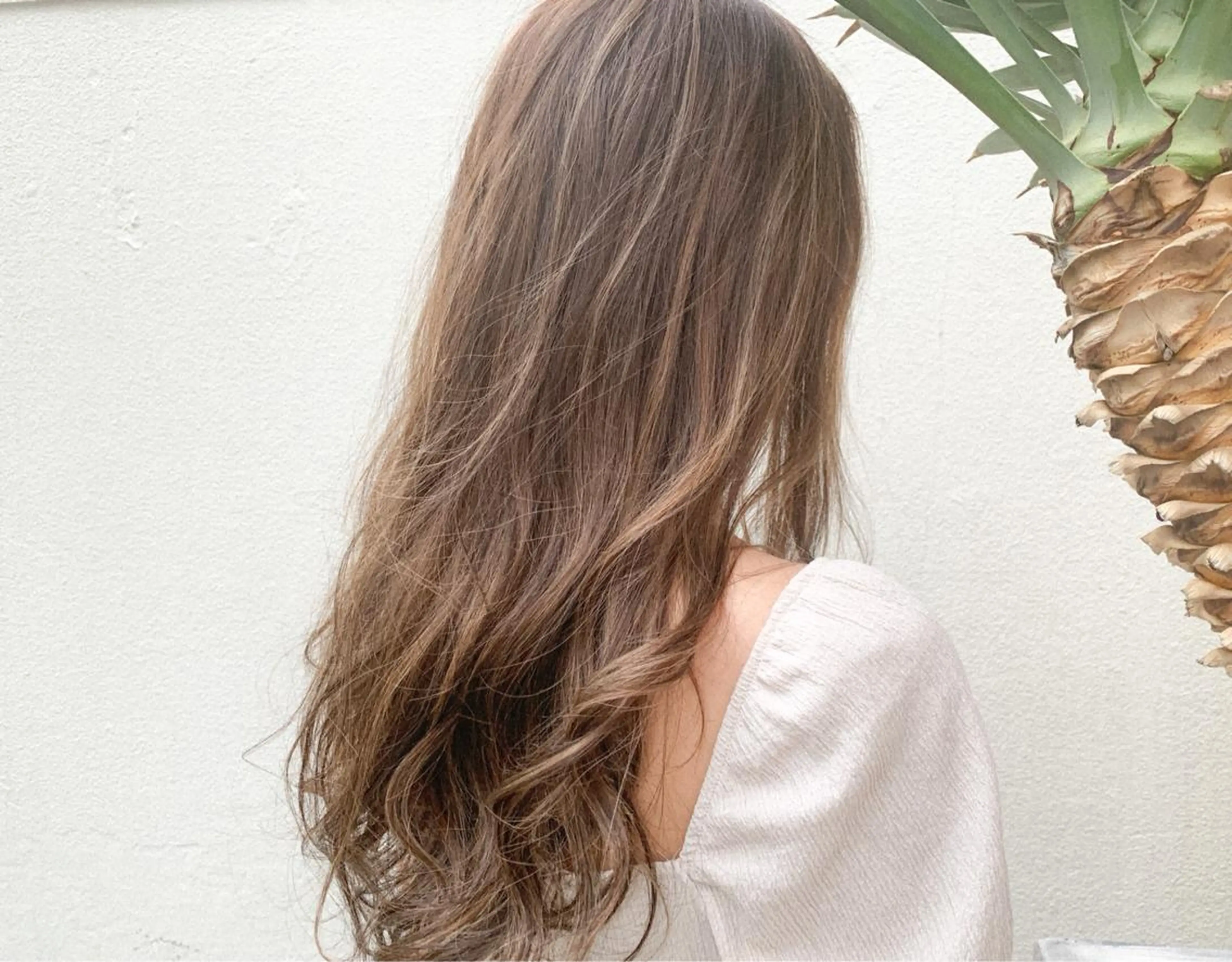 ロング カラー ヘアカラー トリートメント 林 里美のヘアスタイル