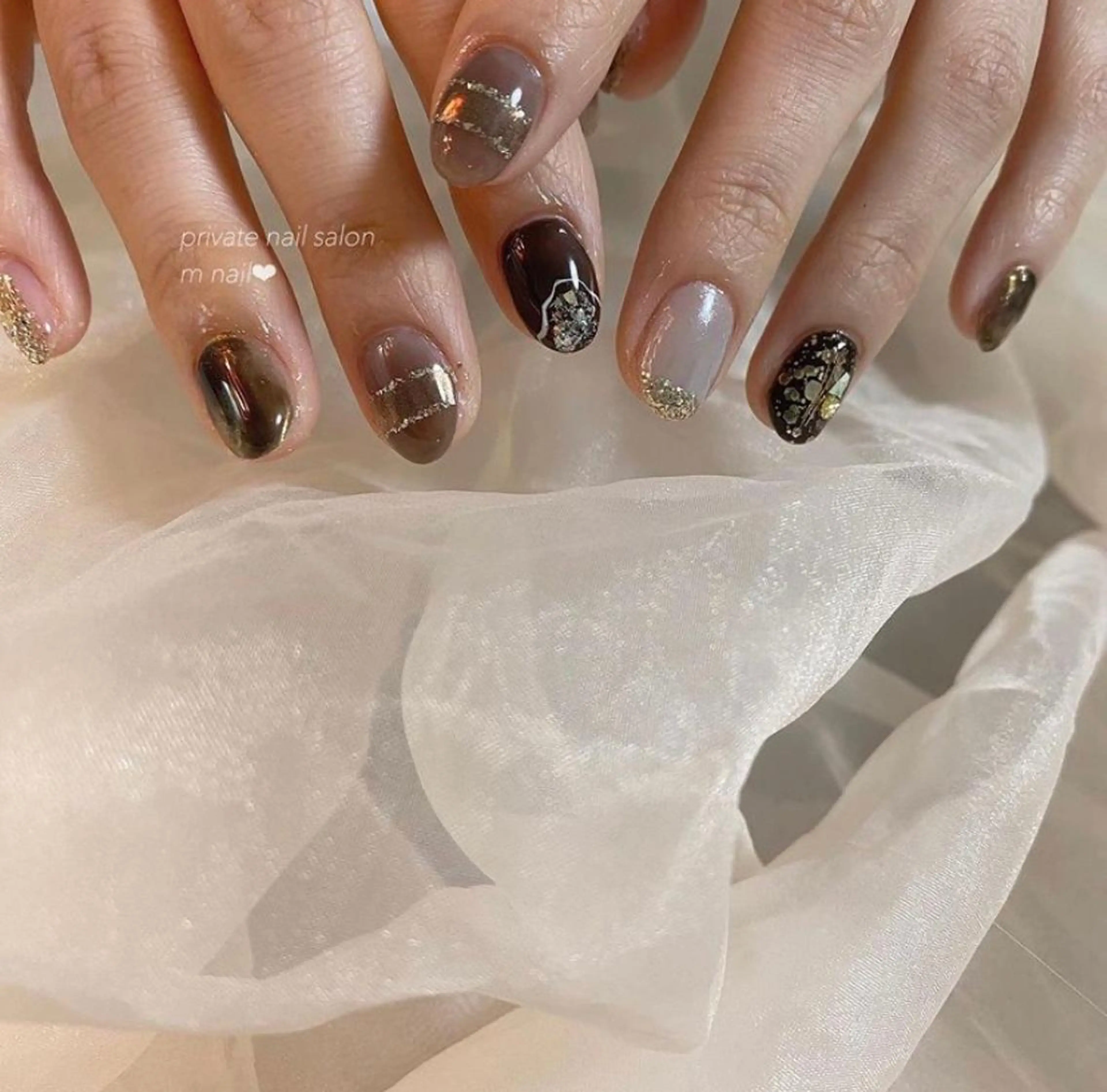 ネイル ブラウン ハンドネイル 小河原 舞のネイルデザイン