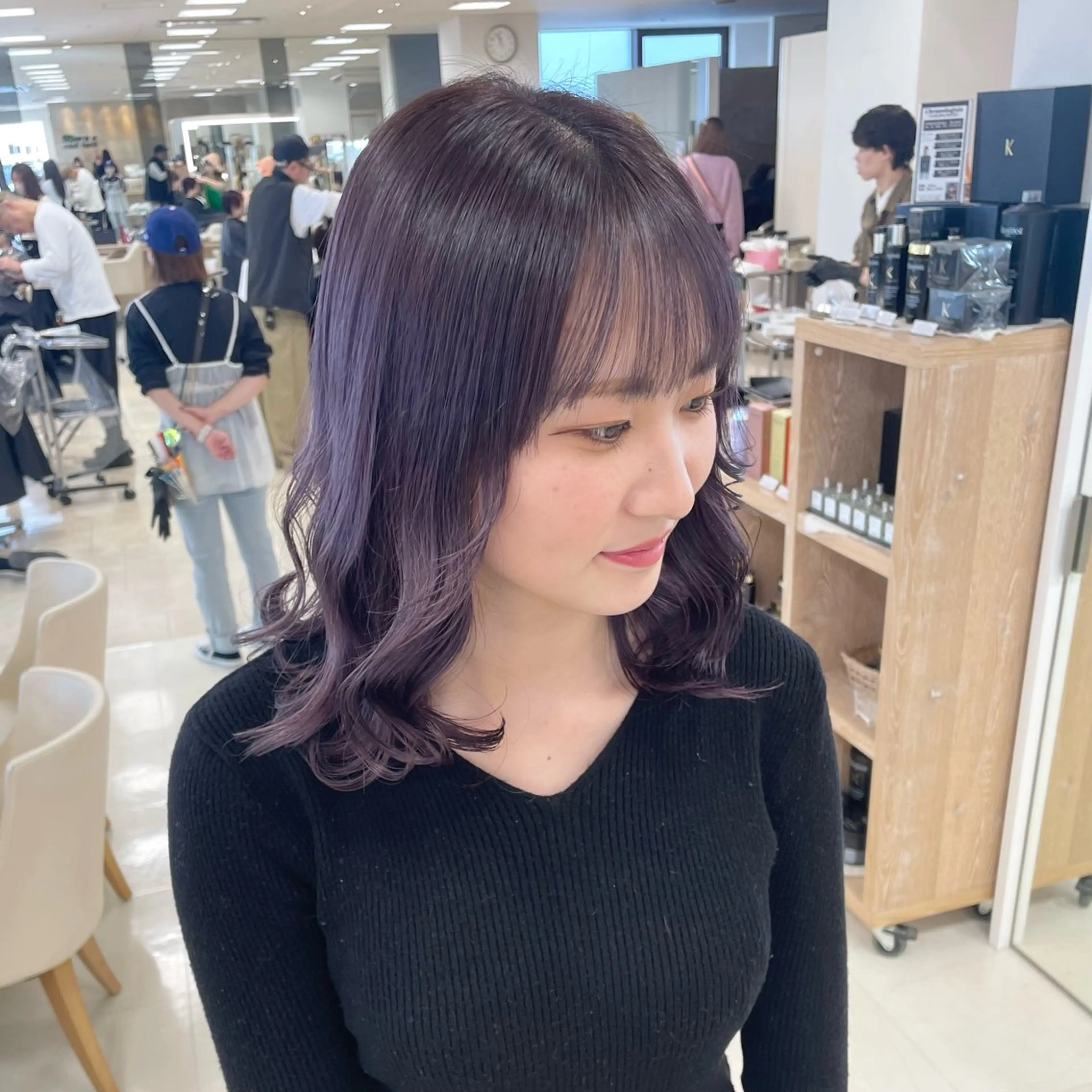 セミロング カラー ヘアアレンジ ハイトーンカラー ヘアカラー トリートメント kenje luscaのヘアスタイル