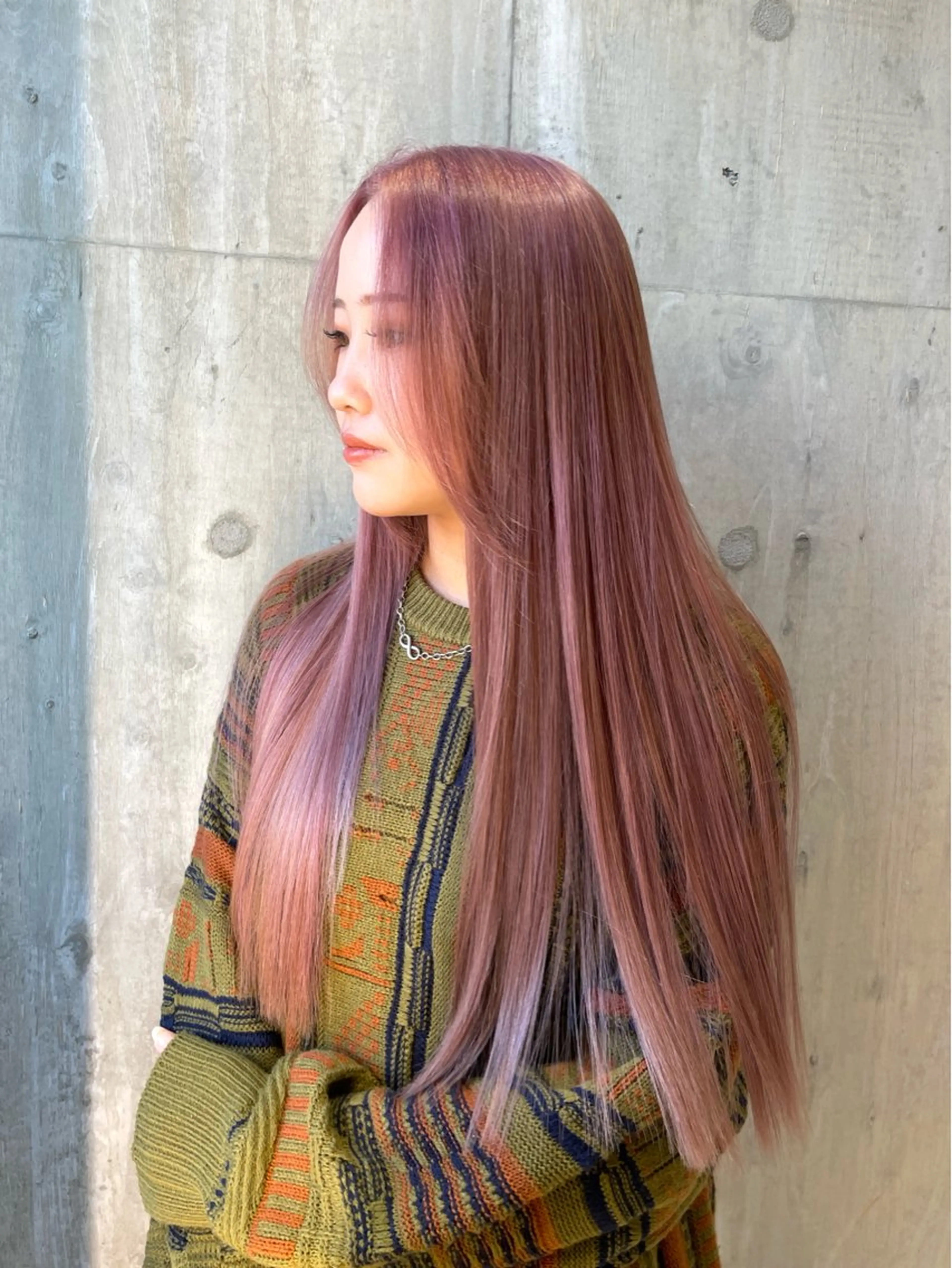 ロング カラー ベージュカラー ピンクカラー ピンクベージュ REINA /niil/女性限定のヘアスタイル