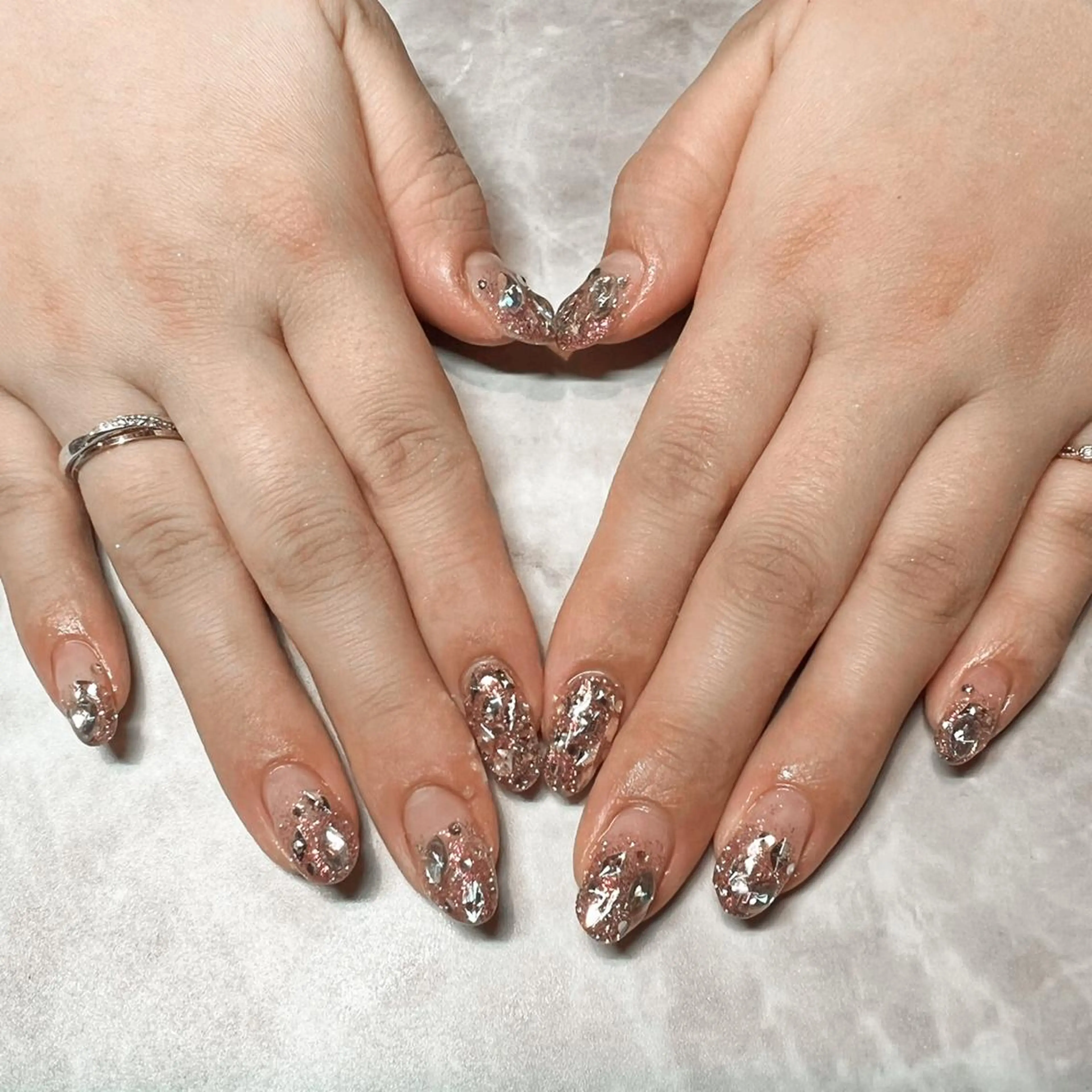 ネイル ハンドネイル 長谷川 奈緒美のネイルデザイン