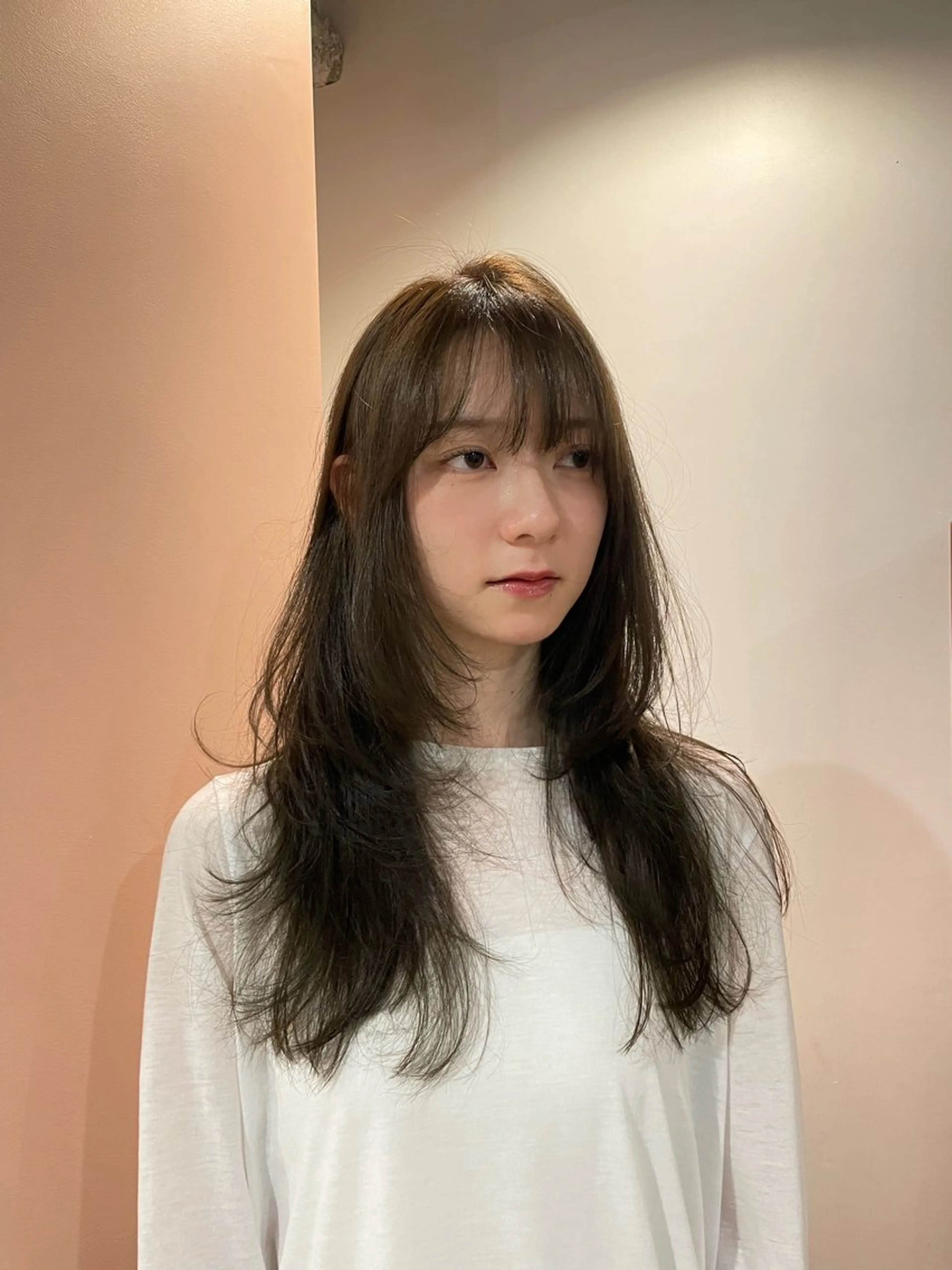 ロング カラー グレージュ オリーブグレージュ オリーブグレー レイヤーカット カット ヘアカラー ゆるふわガーリーst yle🩰yuukaのヘアスタイル