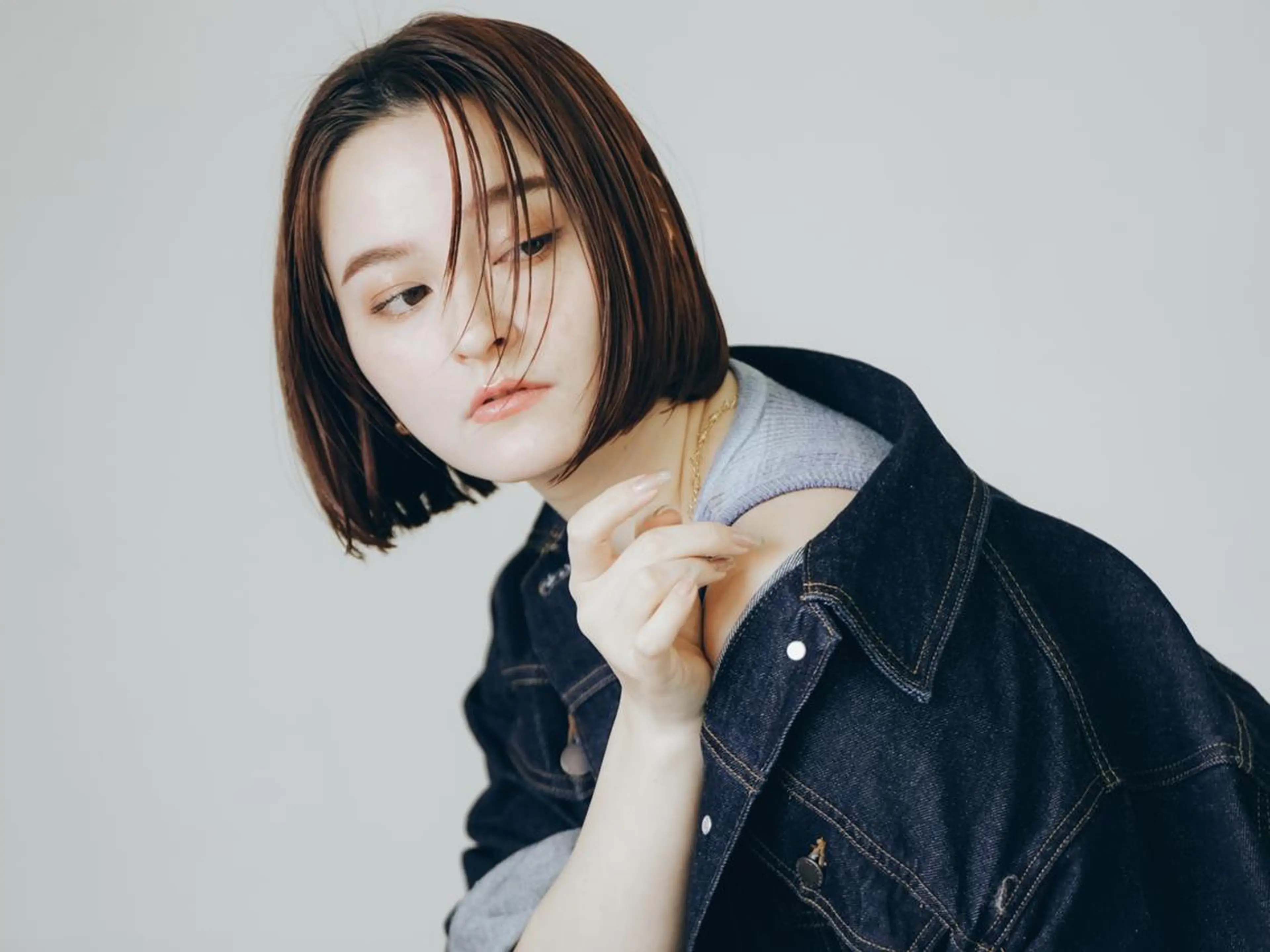 ミディアム 外国人風カラー ハイライト 髪質改善 似合わせカット トリートメント BUCKS【天王寺】 バックス【駅30秒】のヘアスタイル