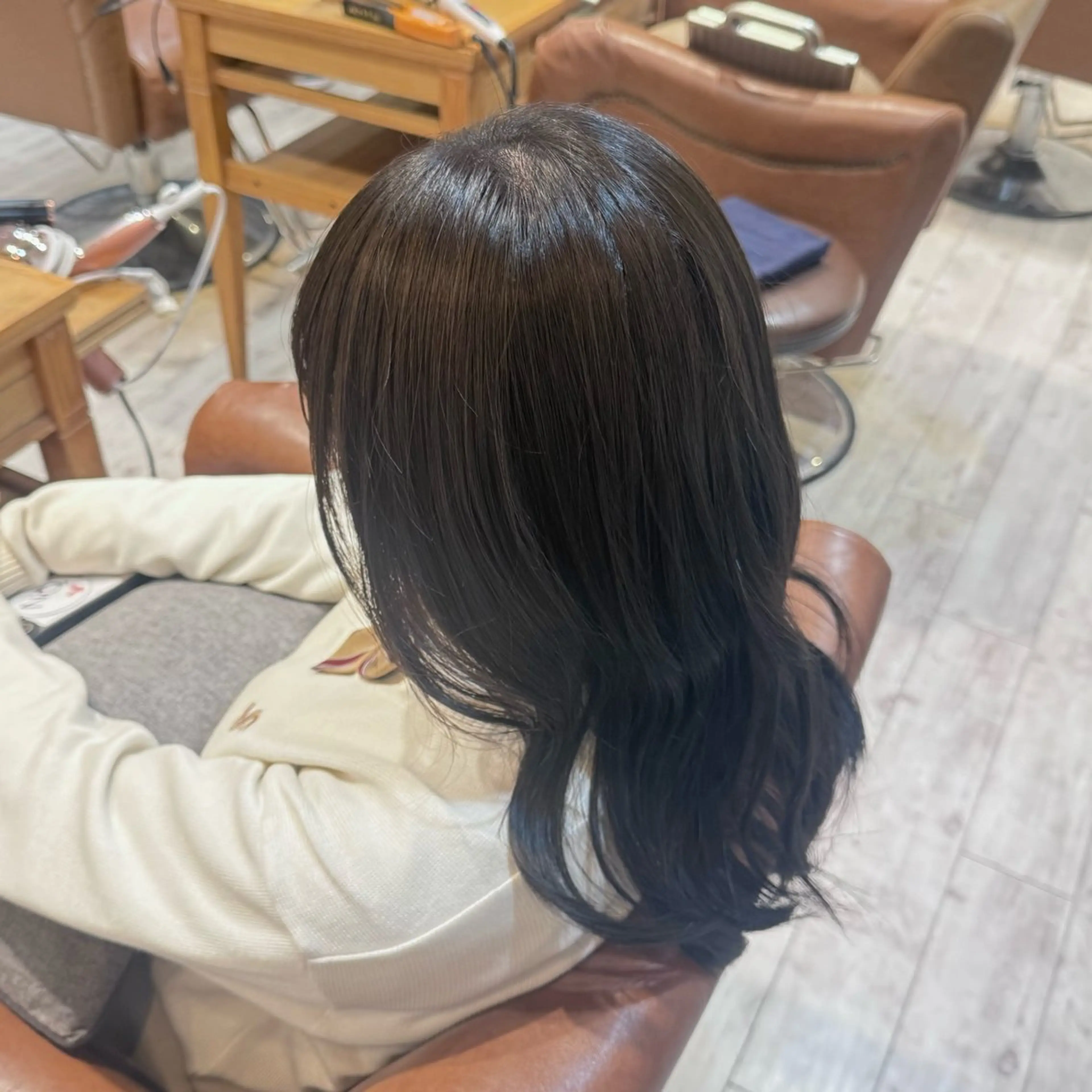 ロング 加藤 美佳のヘアスタイル