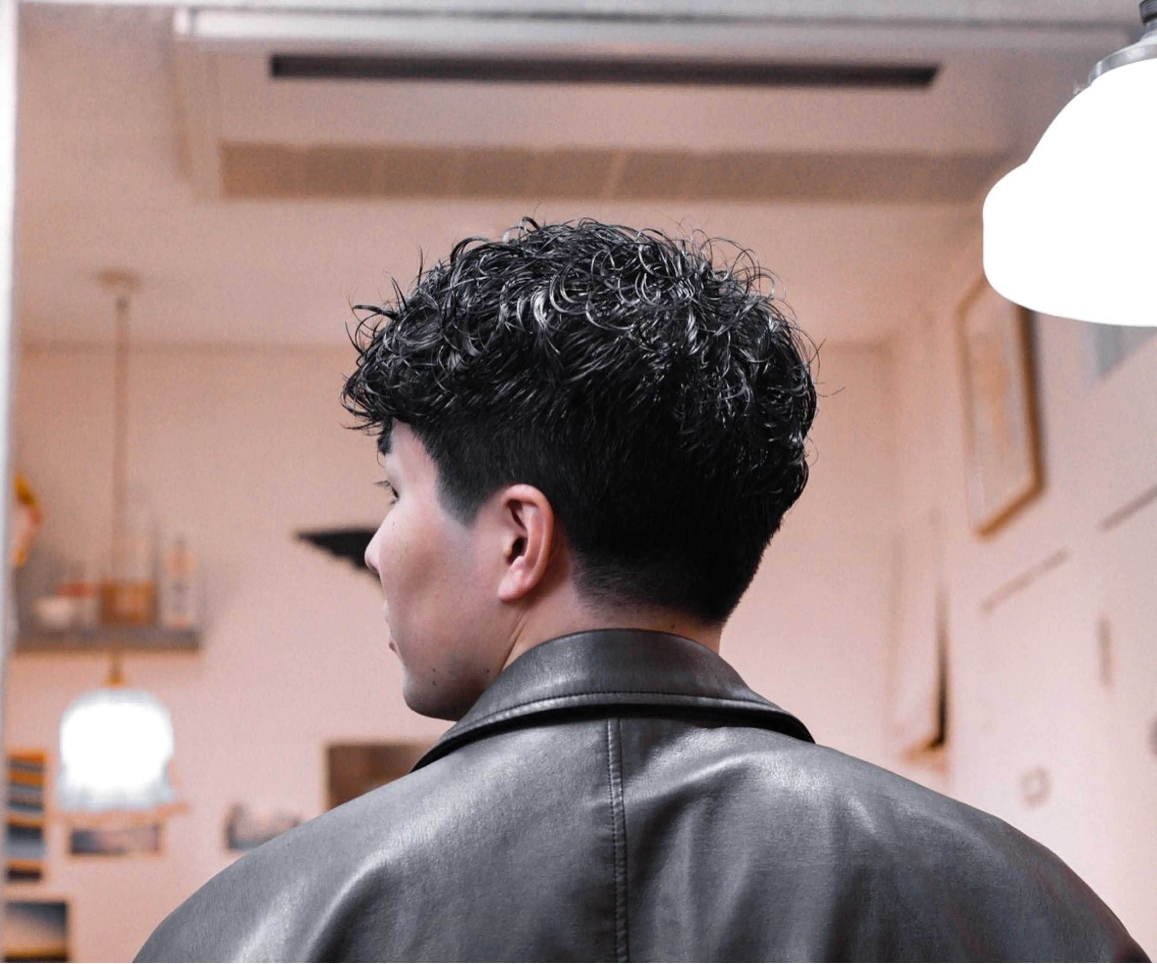 ショート カラー パーマ メンズ メンズパーマ 顔周りカット カット パーマ 🔗メンズサロン🔗 Kieのヘアスタイル