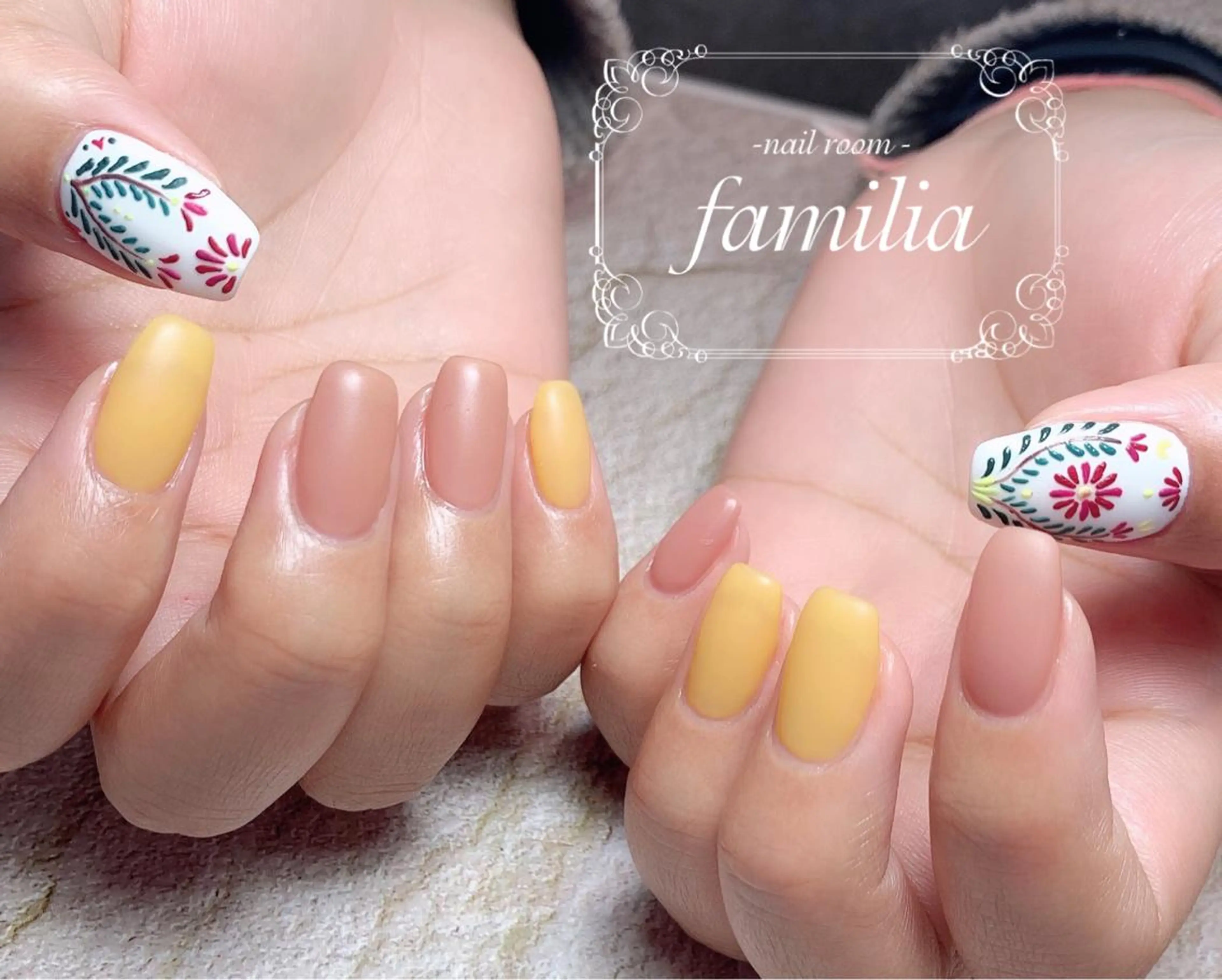 ネイル -nailroom- familiaのネイルデザイン