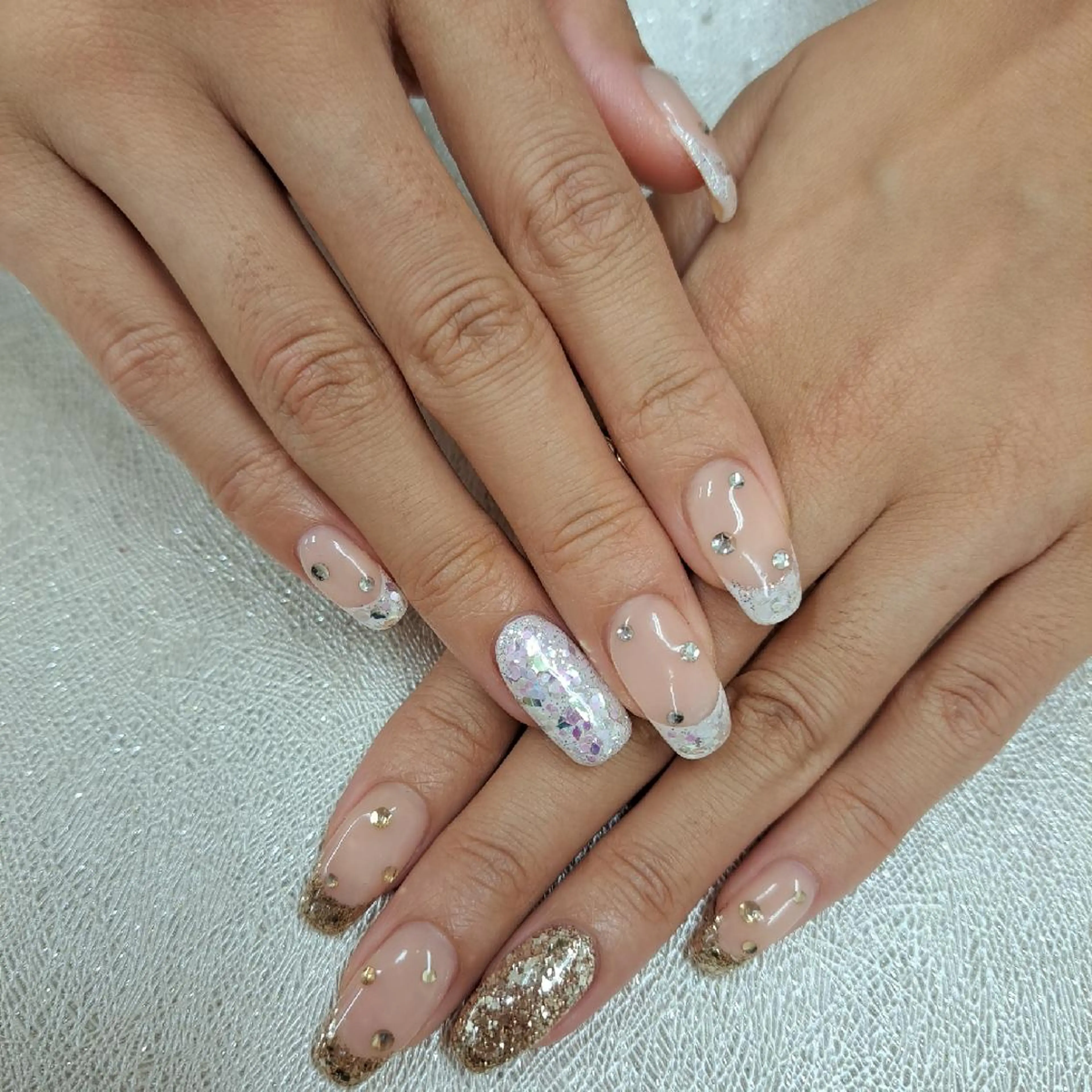 ネイル アートネイル ジェルネイル 持ち込み ニュアンスネイル パラジェル 河野ちえ (雑誌掲載サロン)のネイルデザイン