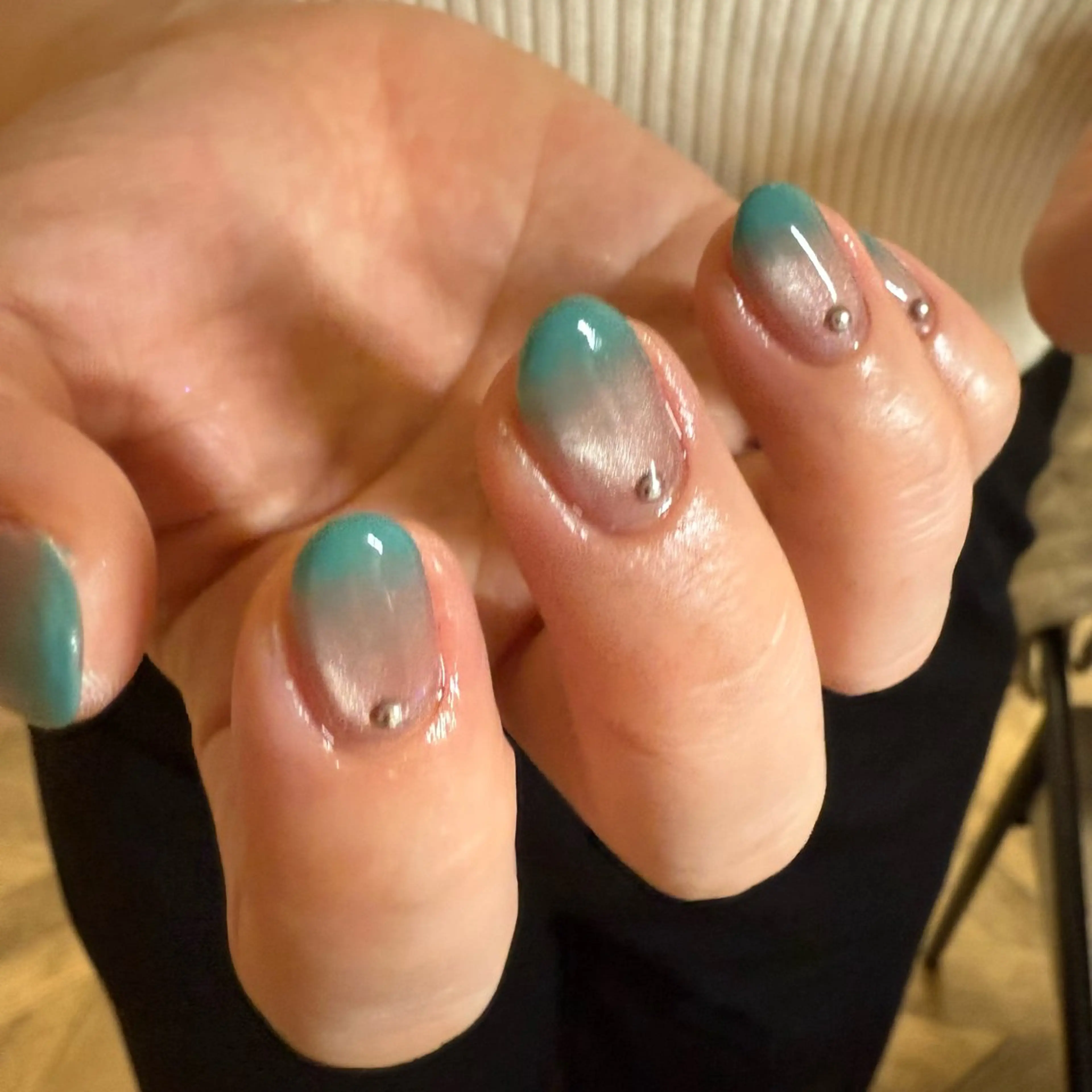 ネイル マグネットネイル ハンドネイル Fujimori .のネイルデザイン